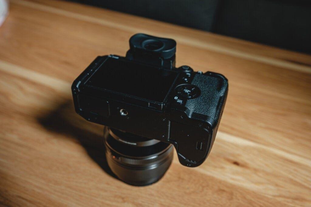 作例あり】FUJIFILM X-H2 レビュー 新世代のカメラ誕生｜Nocchi