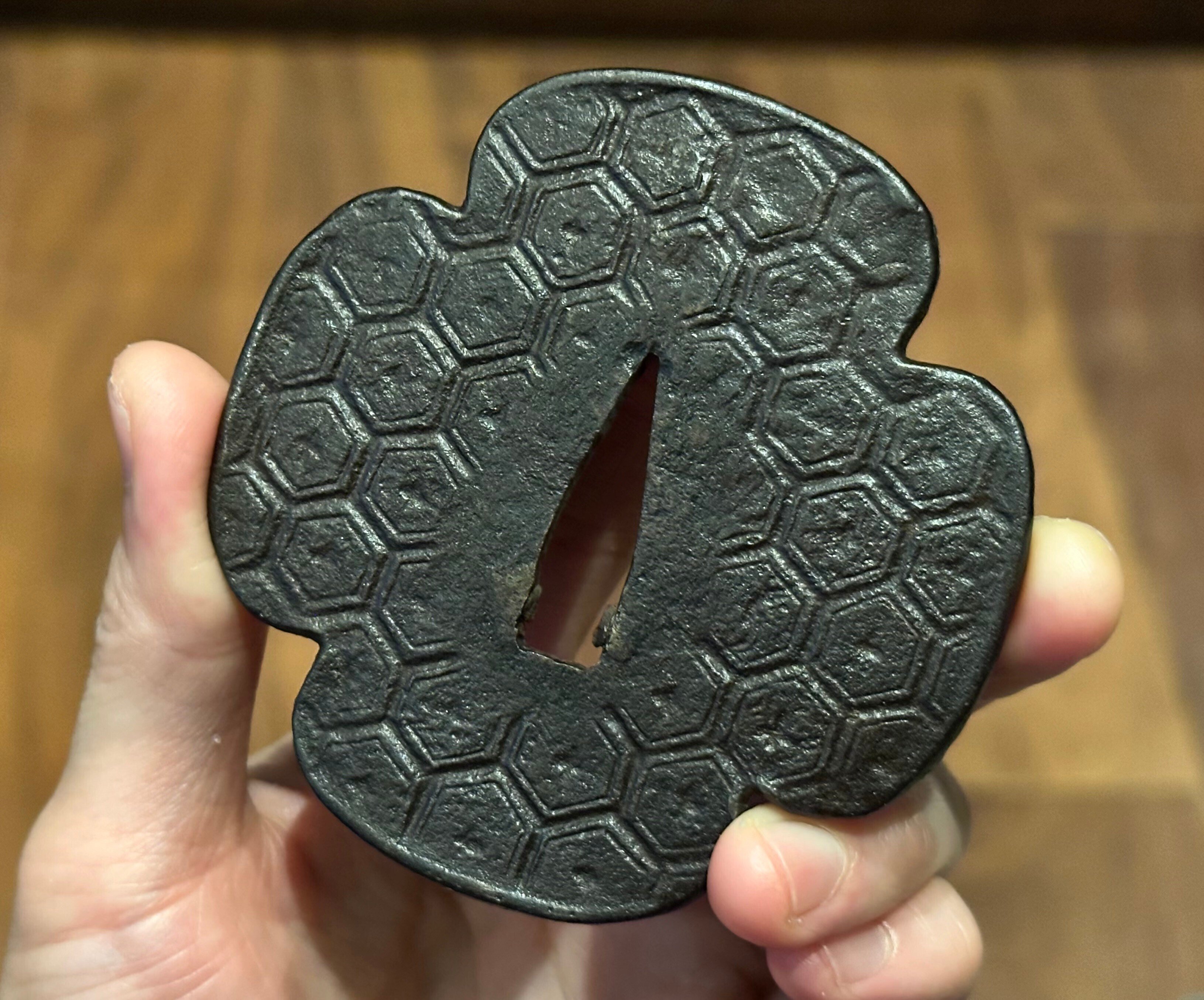 鐔 百舌宿梅図（成木一成） 鐔 百舌宿梅図（成木一成） - メルカリ