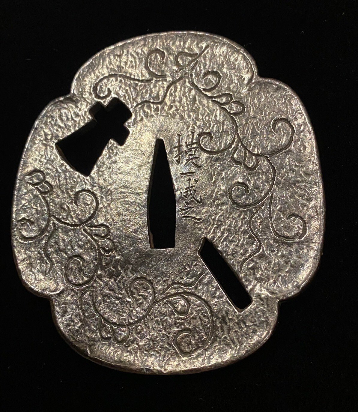 鐔 百舌宿梅図（成木一成） 鐔 百舌宿梅図（成木一成） - メルカリ