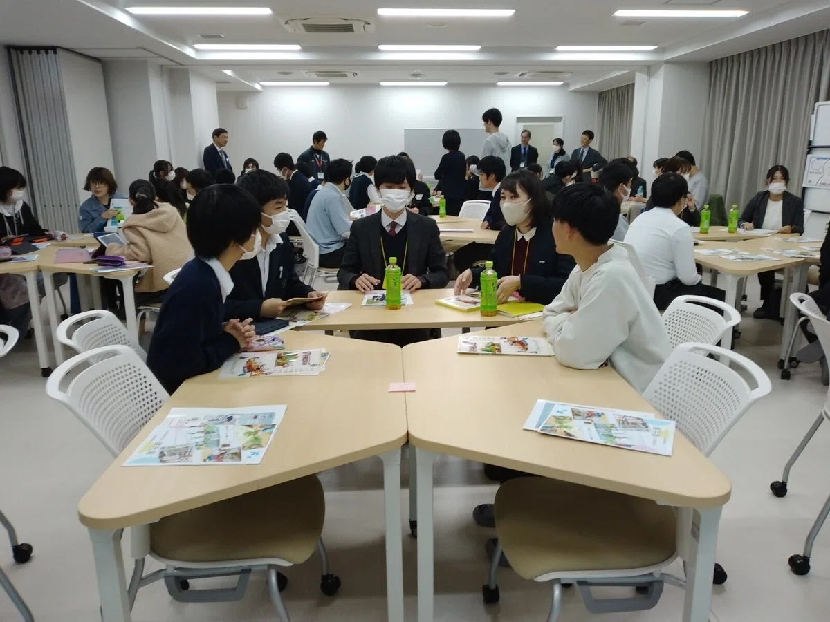 [Event Report] Exchange Meeting between Kyoto Companies and High School ...
