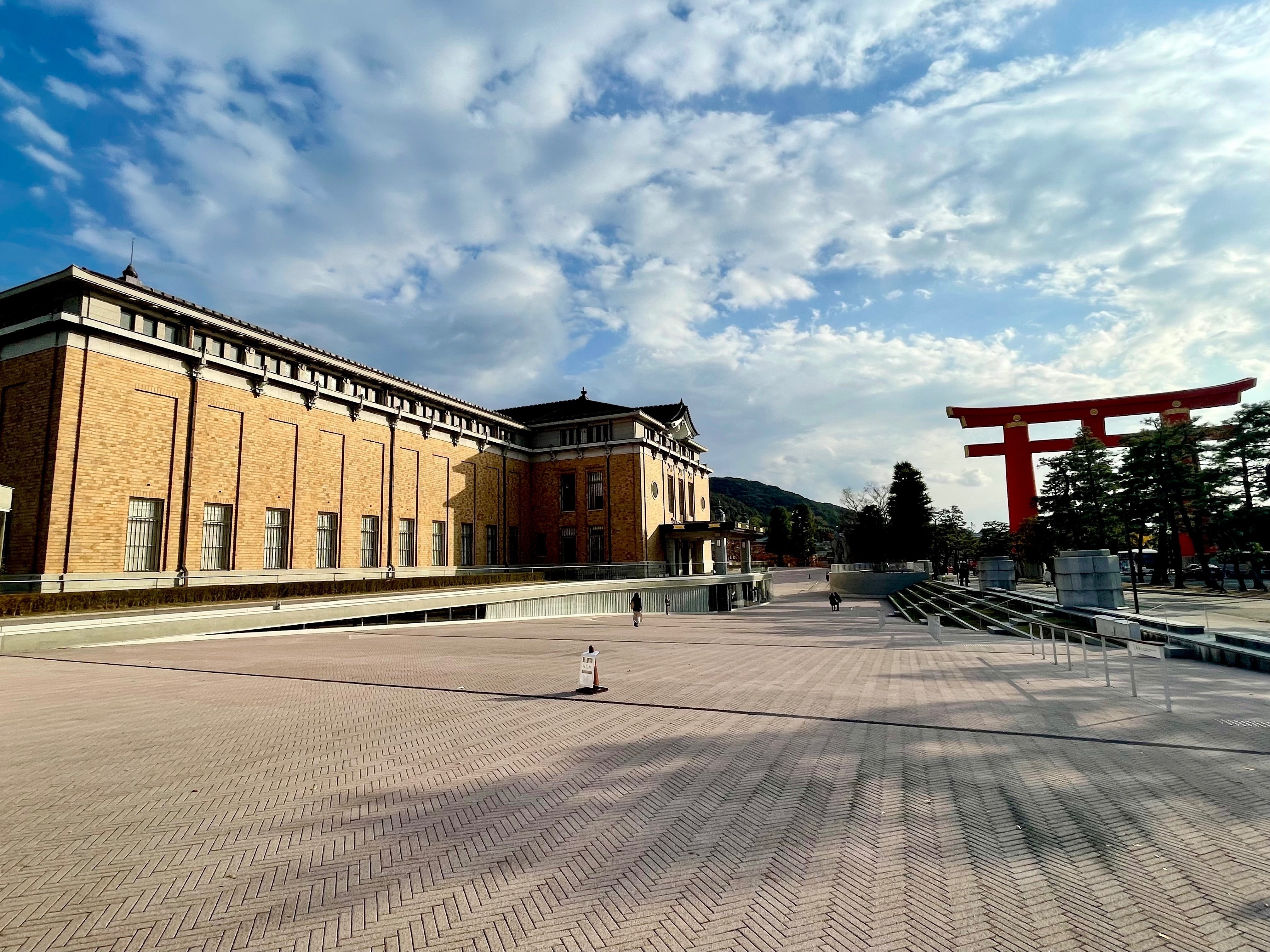 京都の話 ①。 井田幸昌 『パンタ・レイ、世界が存在する限り、おらが