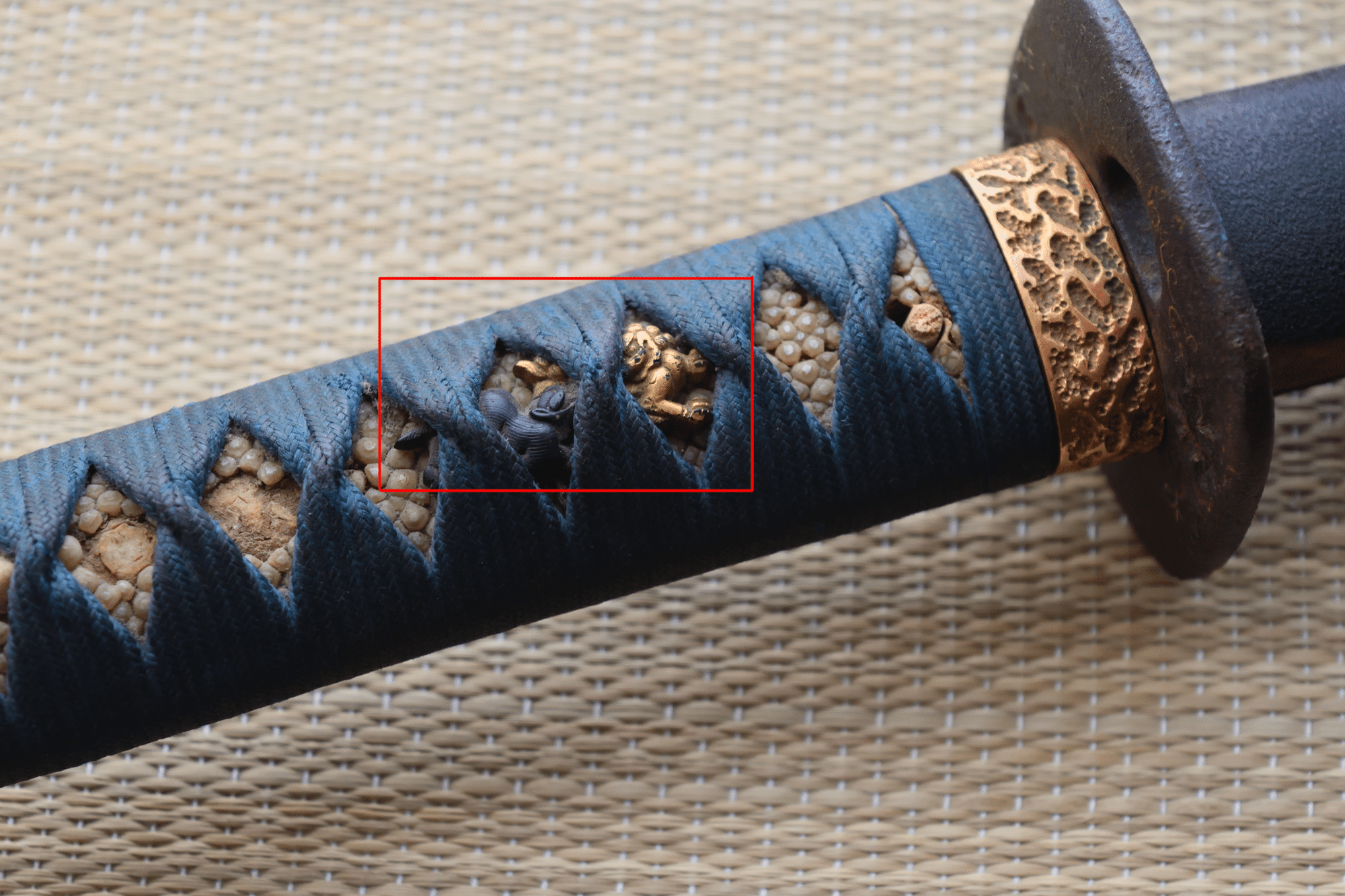 黄銅地 鎌鼬図 目貫｜我流思案