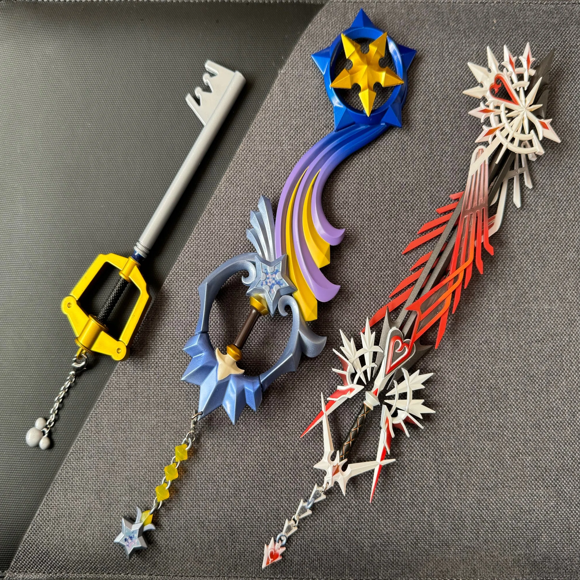 KINGDOM HEARTS III プレイアーツ改 ソラ ver.2 DX版』開封しました 