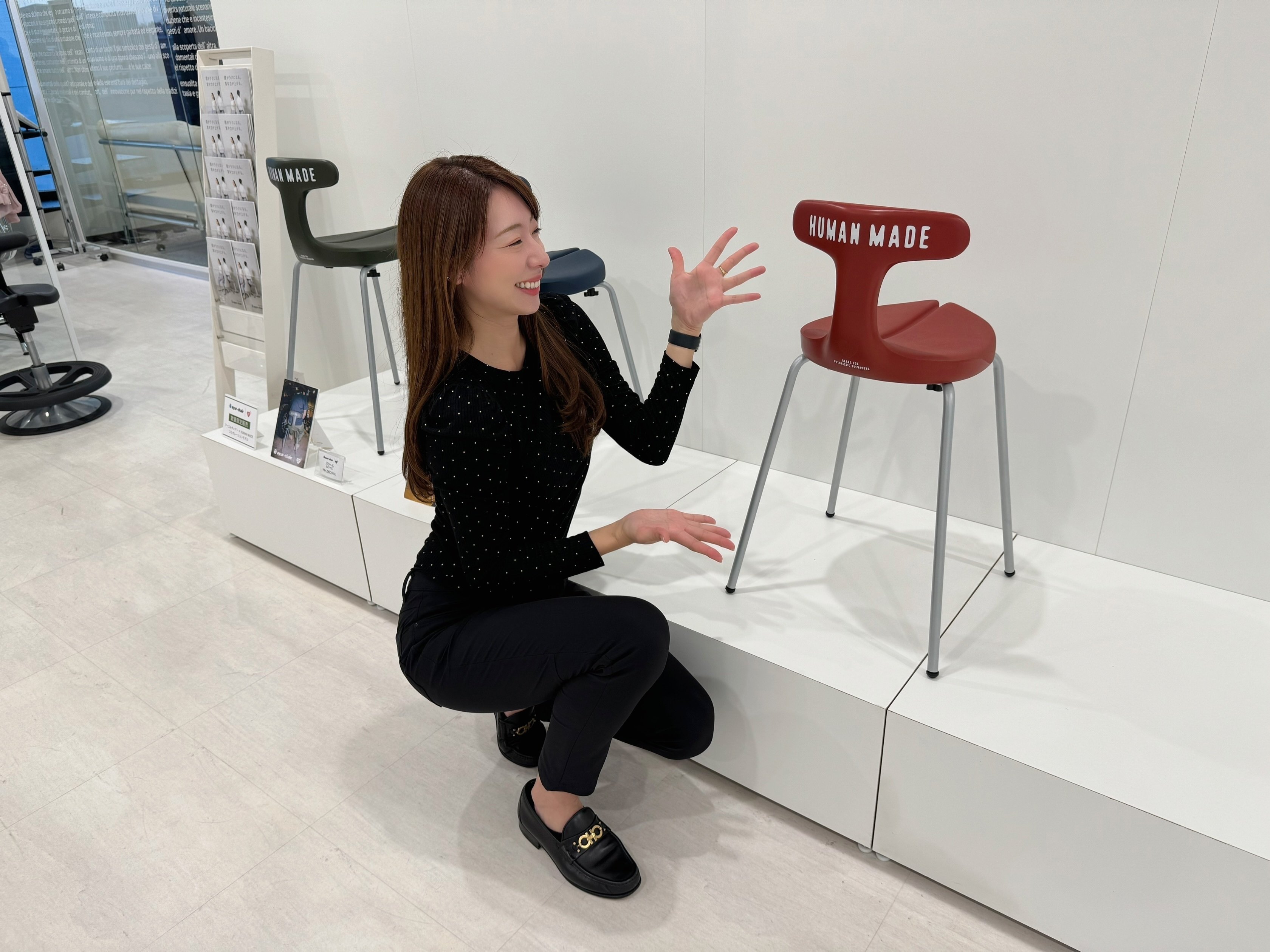 お得なクーポン有り】大人気「ayur-chair × HUMAN MADE」の お得なクーポン有り】大人気「ayur-chair × HUMAN MADE」の