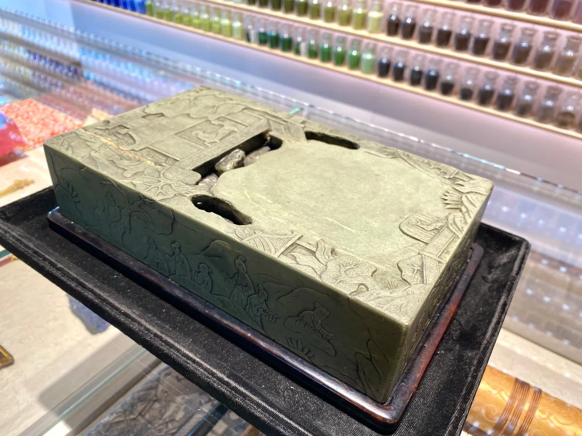 端渓硯 老坑 細工彫「牛」火捺 硯 唐木硯箱 繰り上げ /書道具