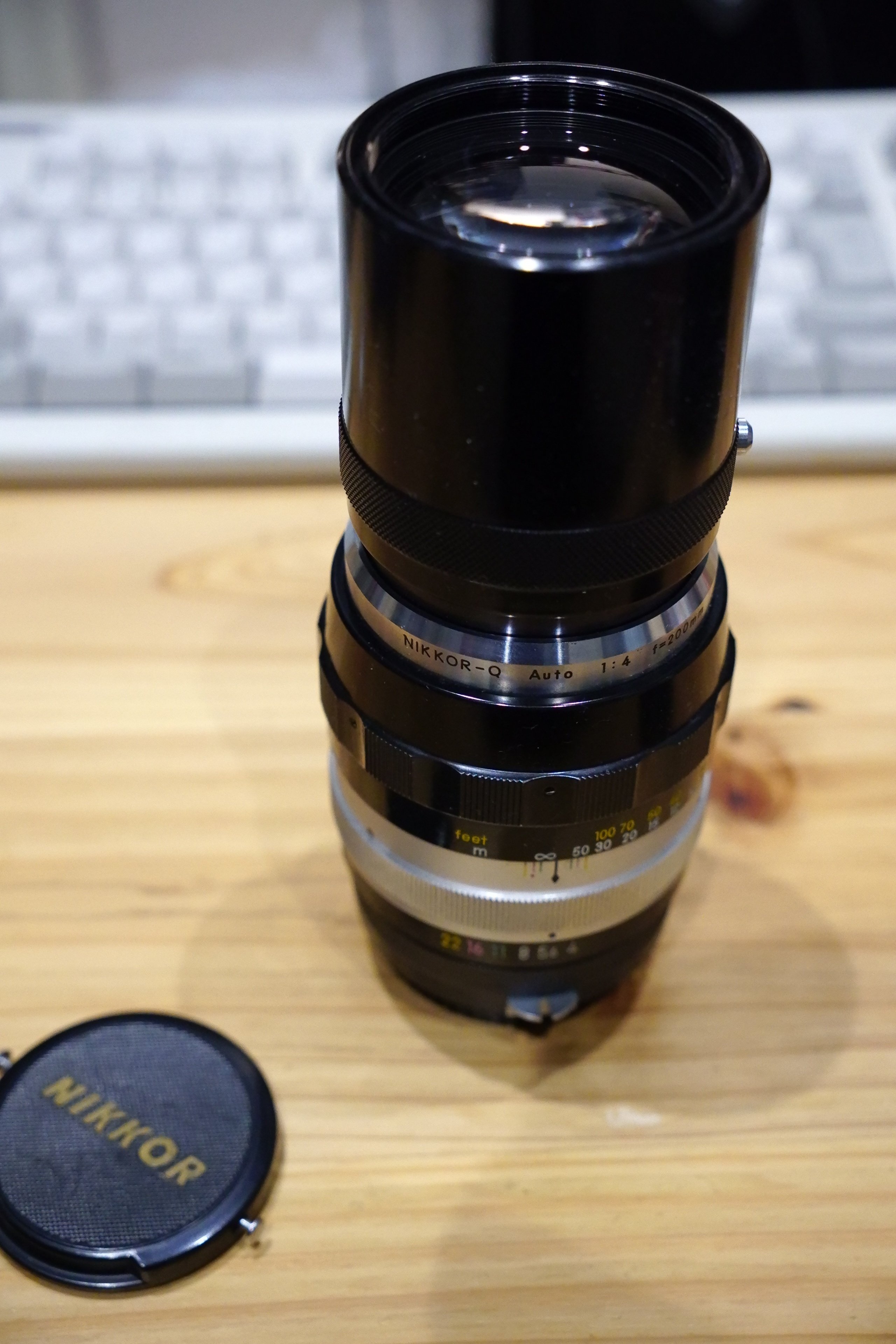 限界独身オタク男性が実家で眠っていたNikonのオールドレンズを 限界独身オタク男性が実家で眠っていたNikonのオールドレンズを