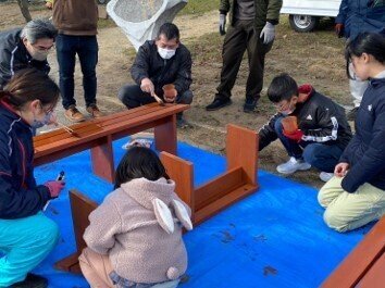 ベンチ製作
