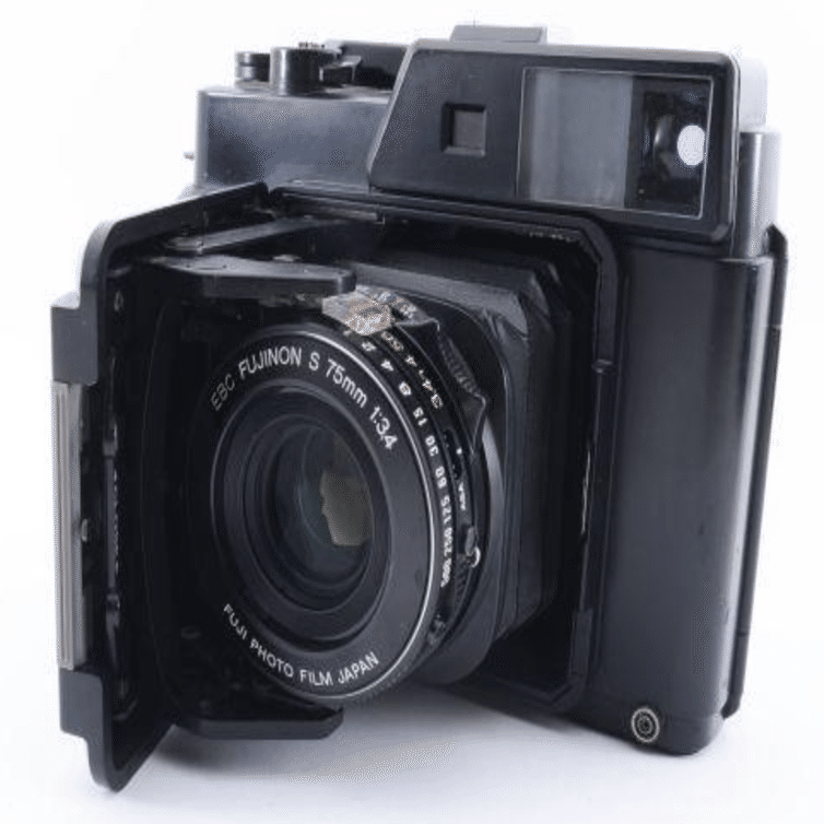 おかえり富士フィルム！ [作例あり]FUJICA GS645｜Yoshimin📸(ライカ