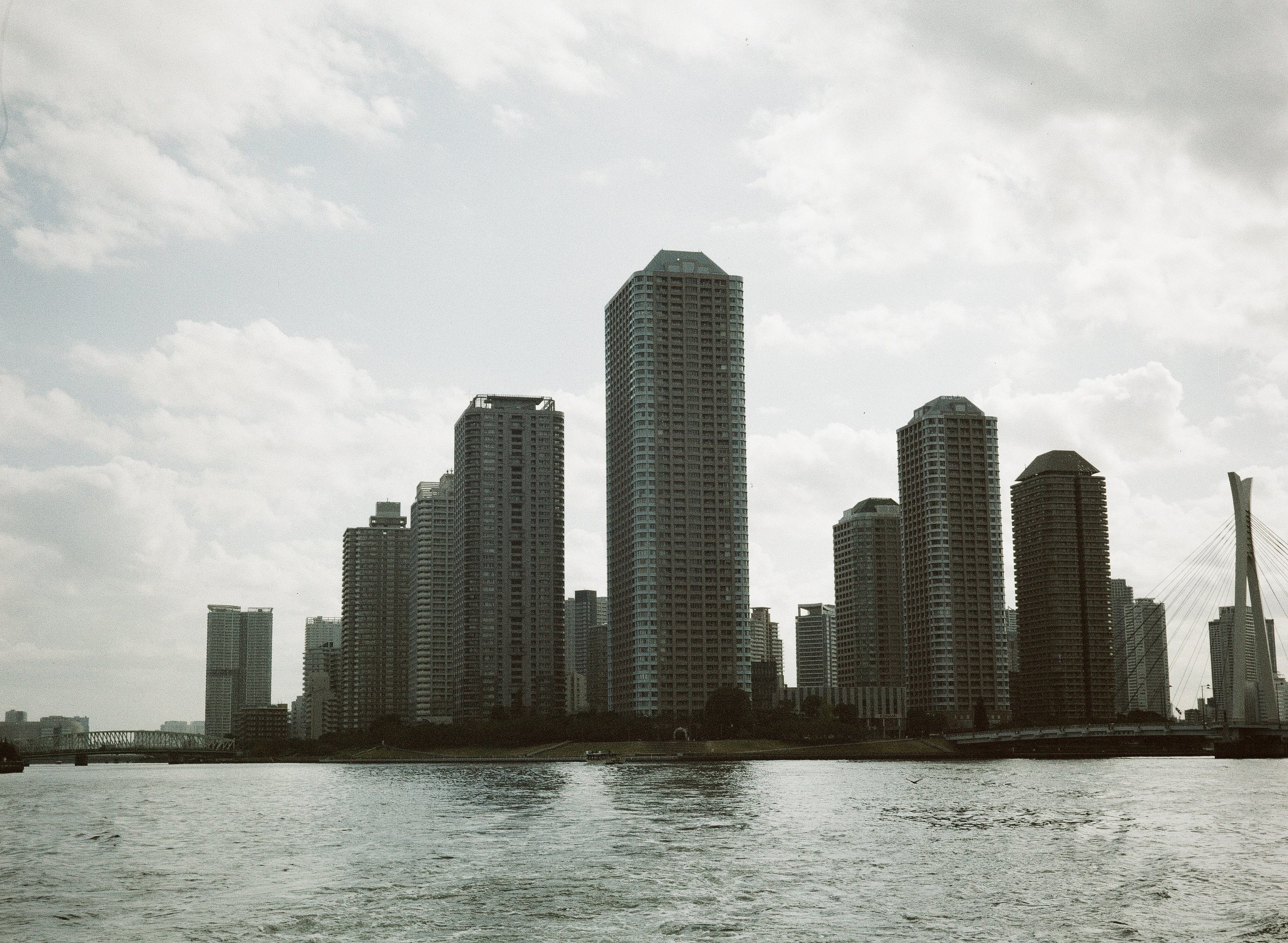 FUJIFILM gs645s 【作例あり】 FUJI GS645S Professionalについて色々