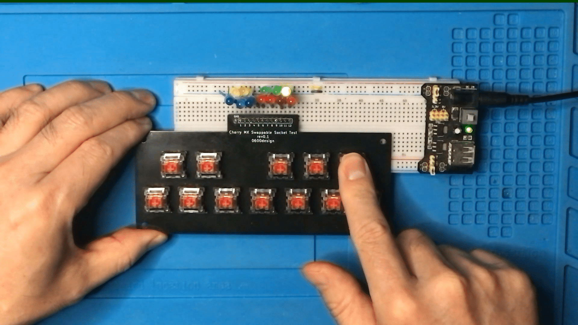 キーボード基板を自作してみた | 六百デザイン電子工作部 キーボード基板を自作してみた | 六百デザイン電子工作部