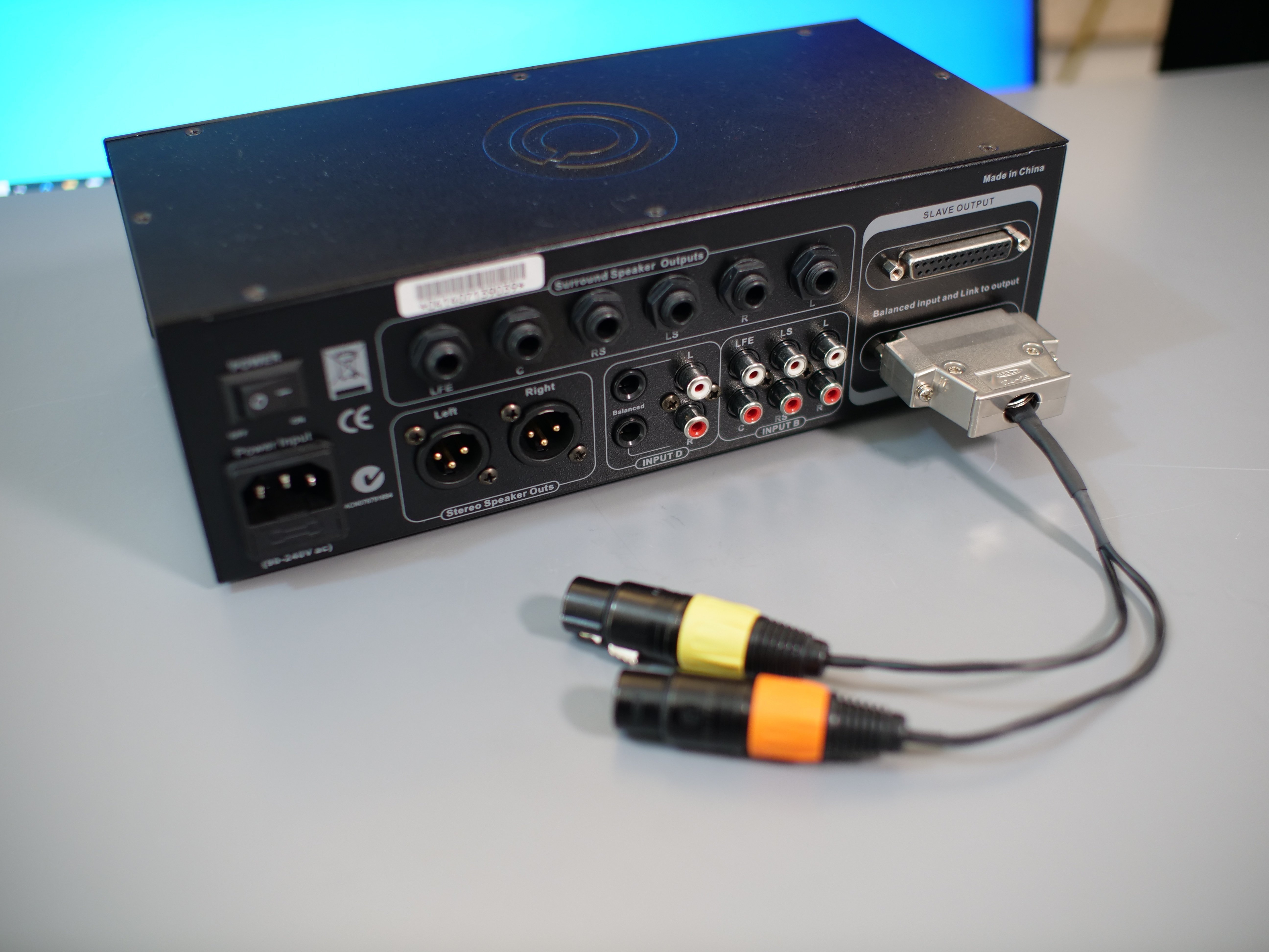 メンテを終えてSPLのモニターコントローラー2Controlが帰ってき メンテを終えてSPLのモニターコントローラー2Controlが帰ってき