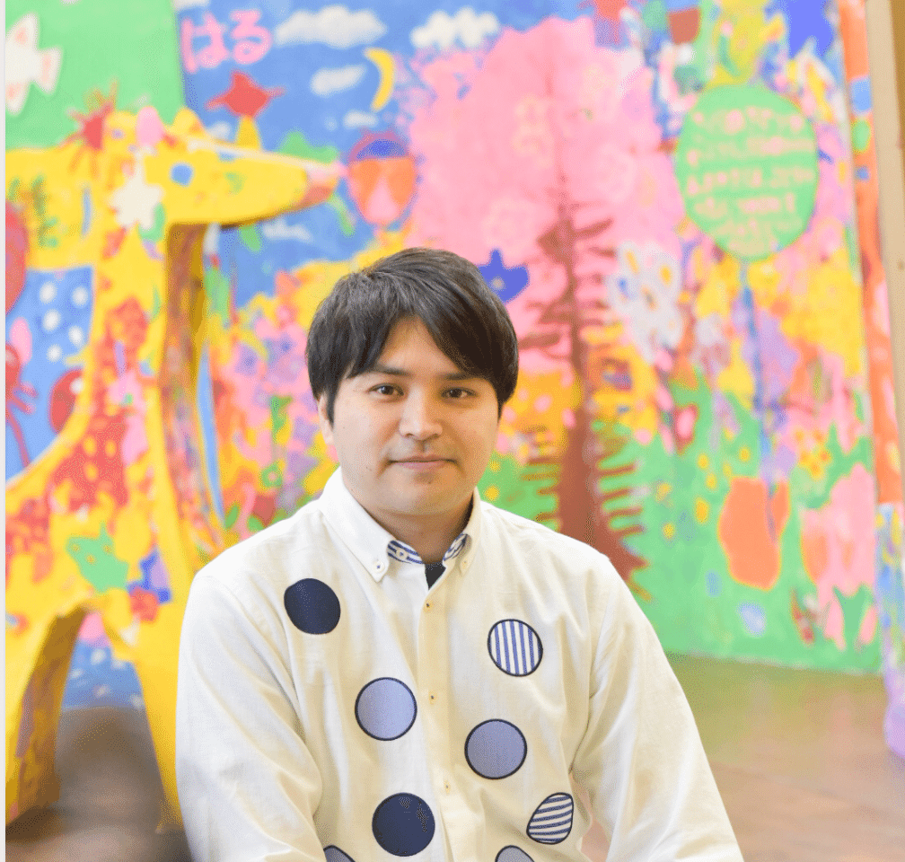 【ドリーム尾浜店】2枚扉オープンボード　古賀家具　WH　※展示品のため多少のキズあり（新品未使用品）　高さ(H)198×幅 (W)119.5× 奥行(D)48(cm) ドリーム尾浜店】2枚扉オープンボード 古賀家具調 WH ※全体的にキズ、