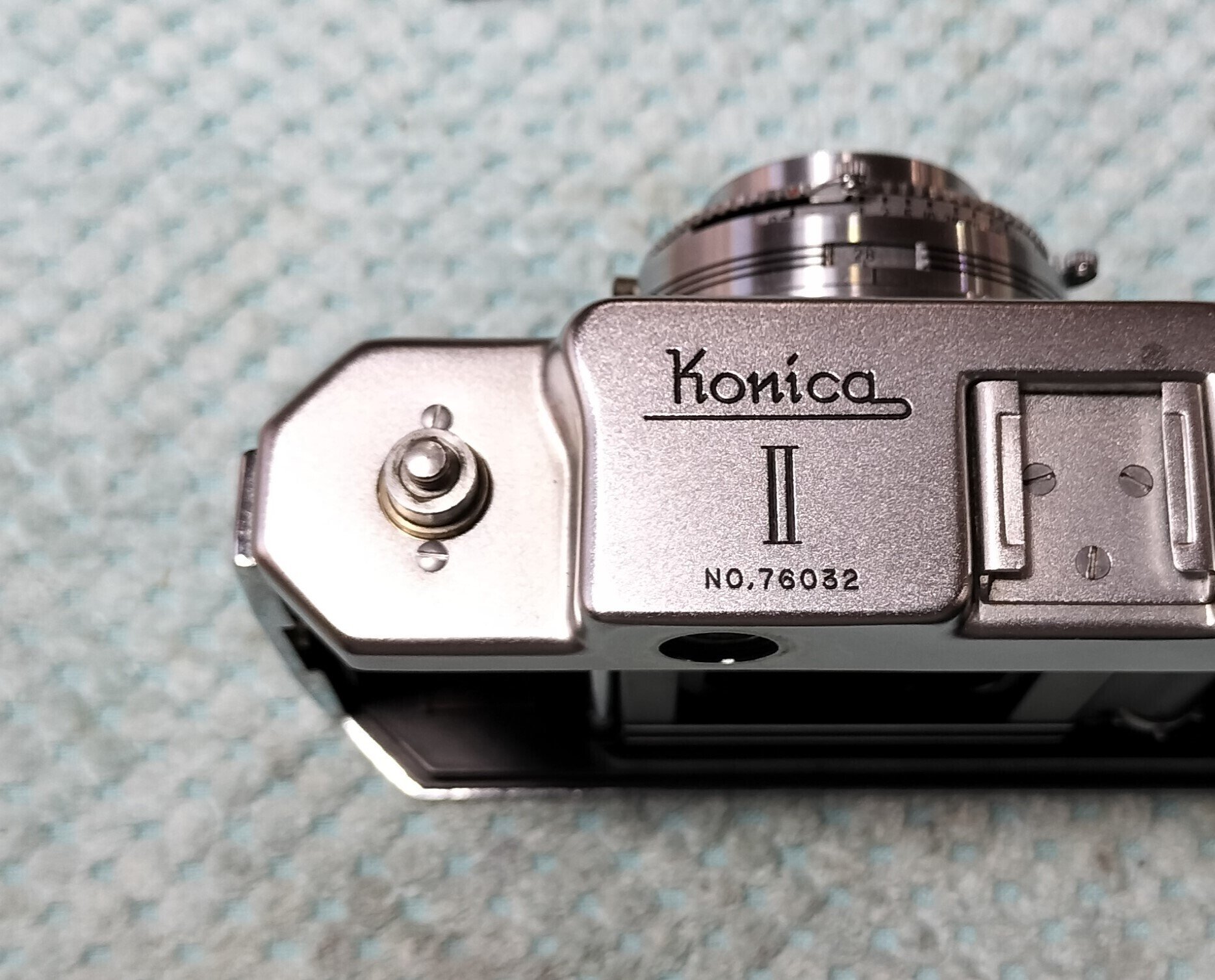 Konica IIシリーズの分解|フィルムカメラ修理のアクアカメラ Konica IIシリーズの分解|フィルムカメラ修理のアクアカメラ