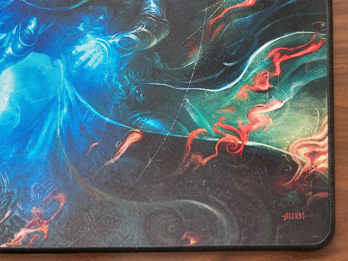 レビュー】Kickstarter - Planeswalkers Playmats by Aleksi Briclot 