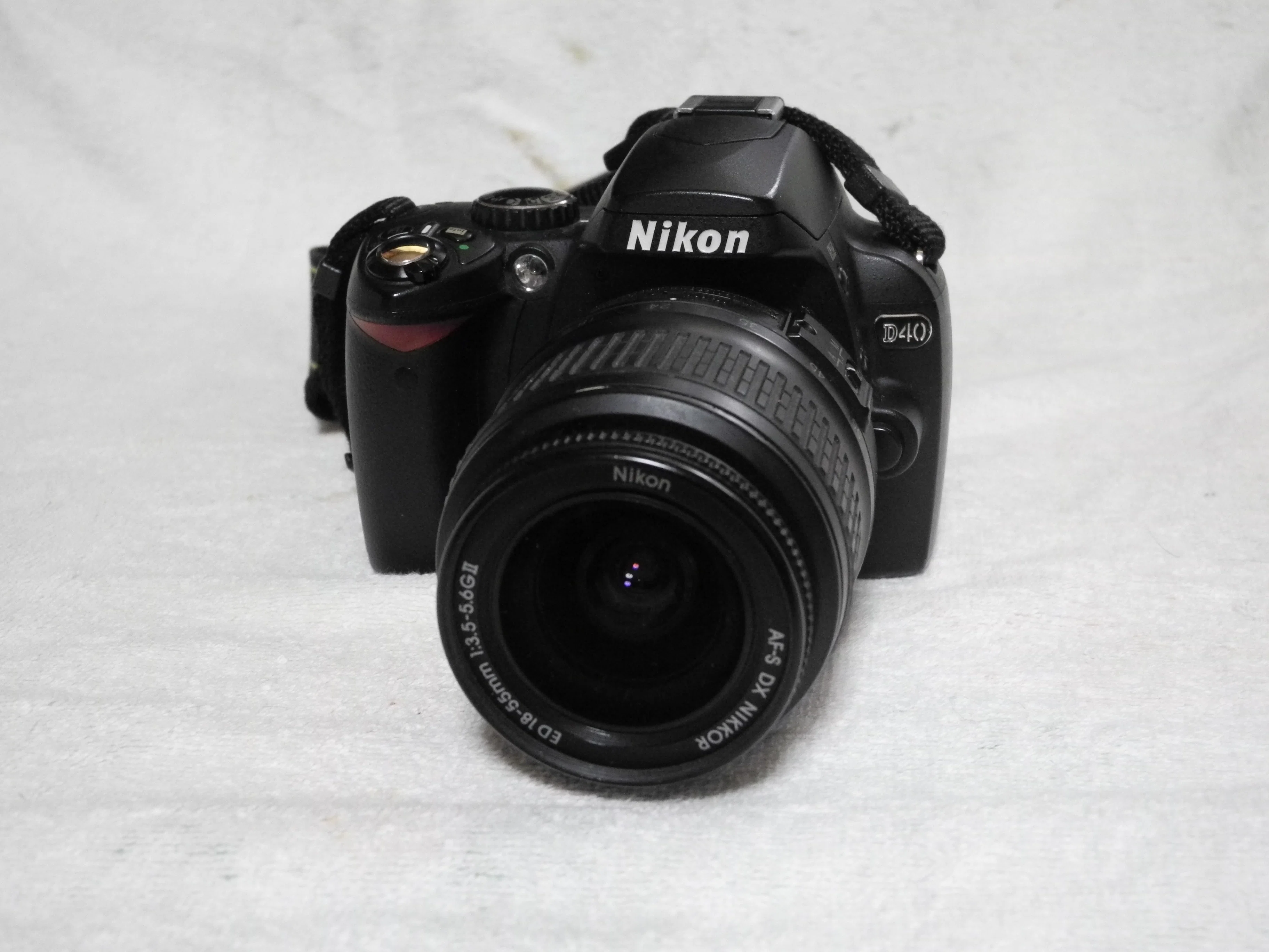 Nikonな話 D40・D60・D80 CCDカメラの三銃士｜じじ山歩