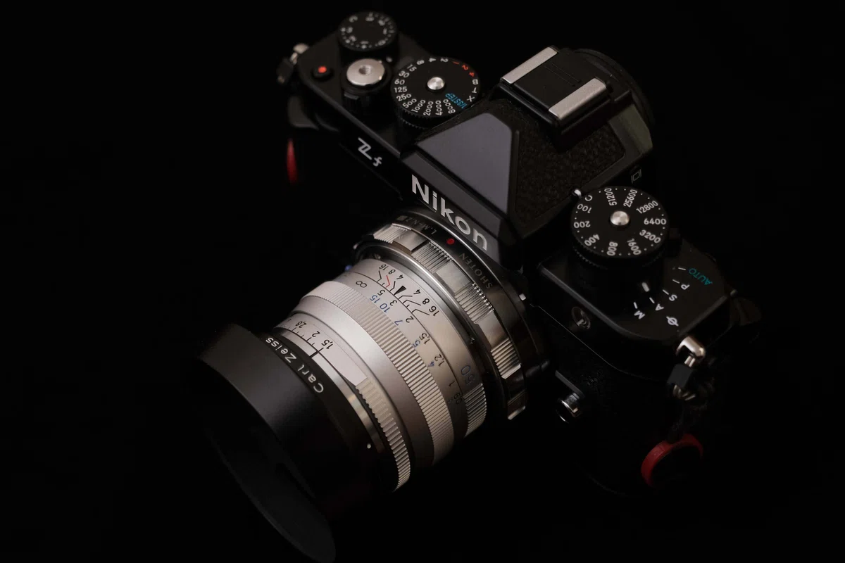 Nikon Zf x CarlZeiss c sonnar 50mm f1.5 レビュー｜pepepe