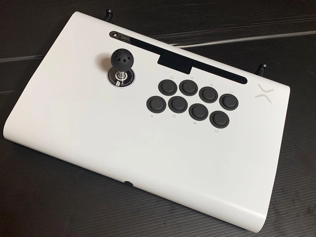ボタン交換済Victrix Pro Fs-12 レバーレスコントローラ 白（Victrix 