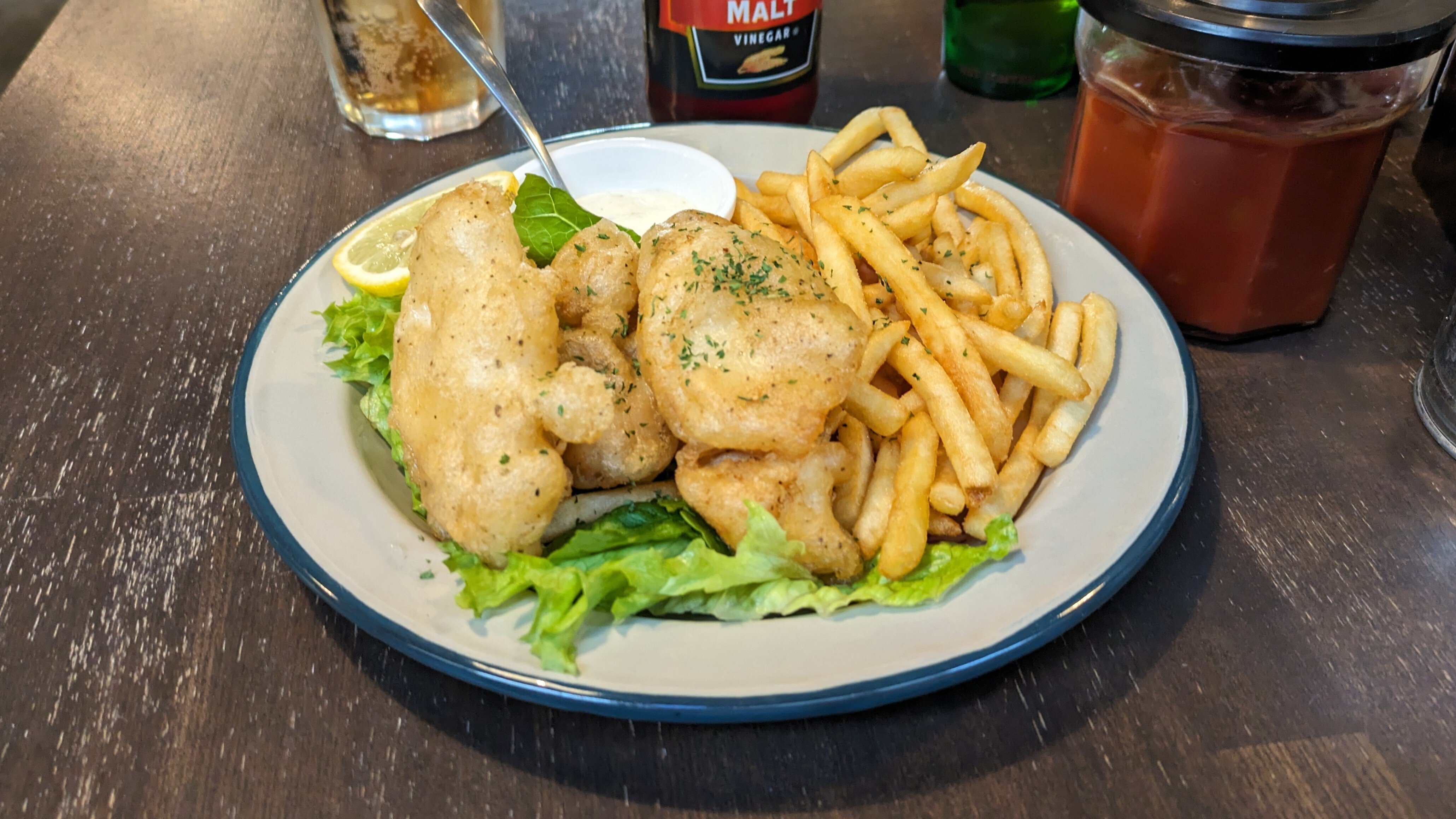 石神井で「フィッシュ＆チップス」｜pakashi89