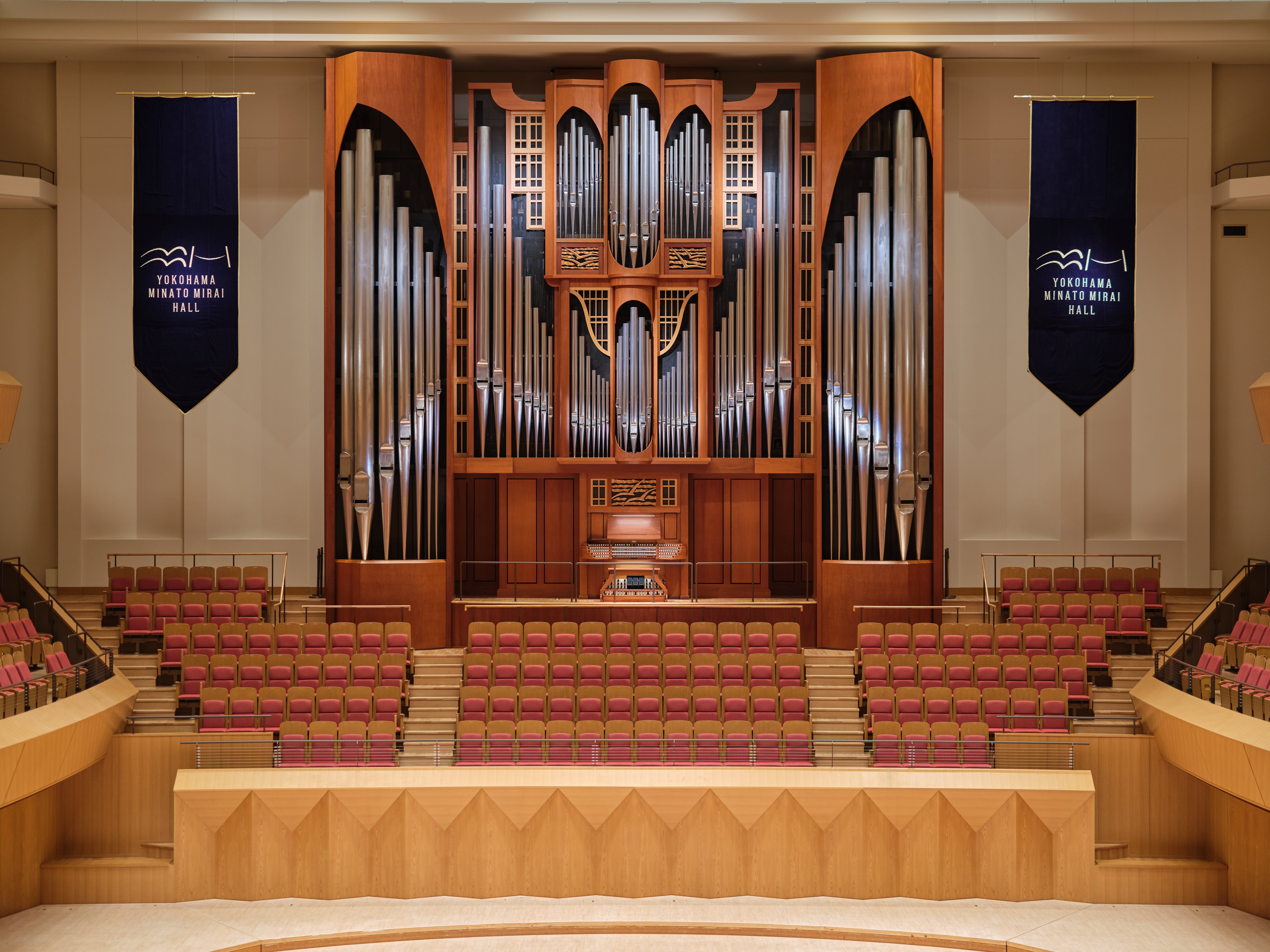 感動が生まれる場所～劇場紹介その③ 横浜みなとみらいホール