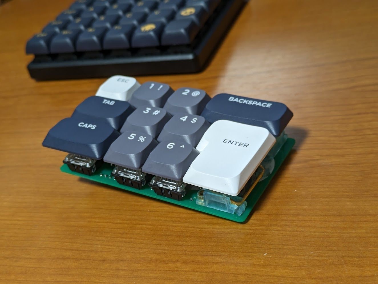 今年作ったキーボード|Ratata aka ラッタッタ 今年作ったキーボード|Ratata aka ラッタッタ