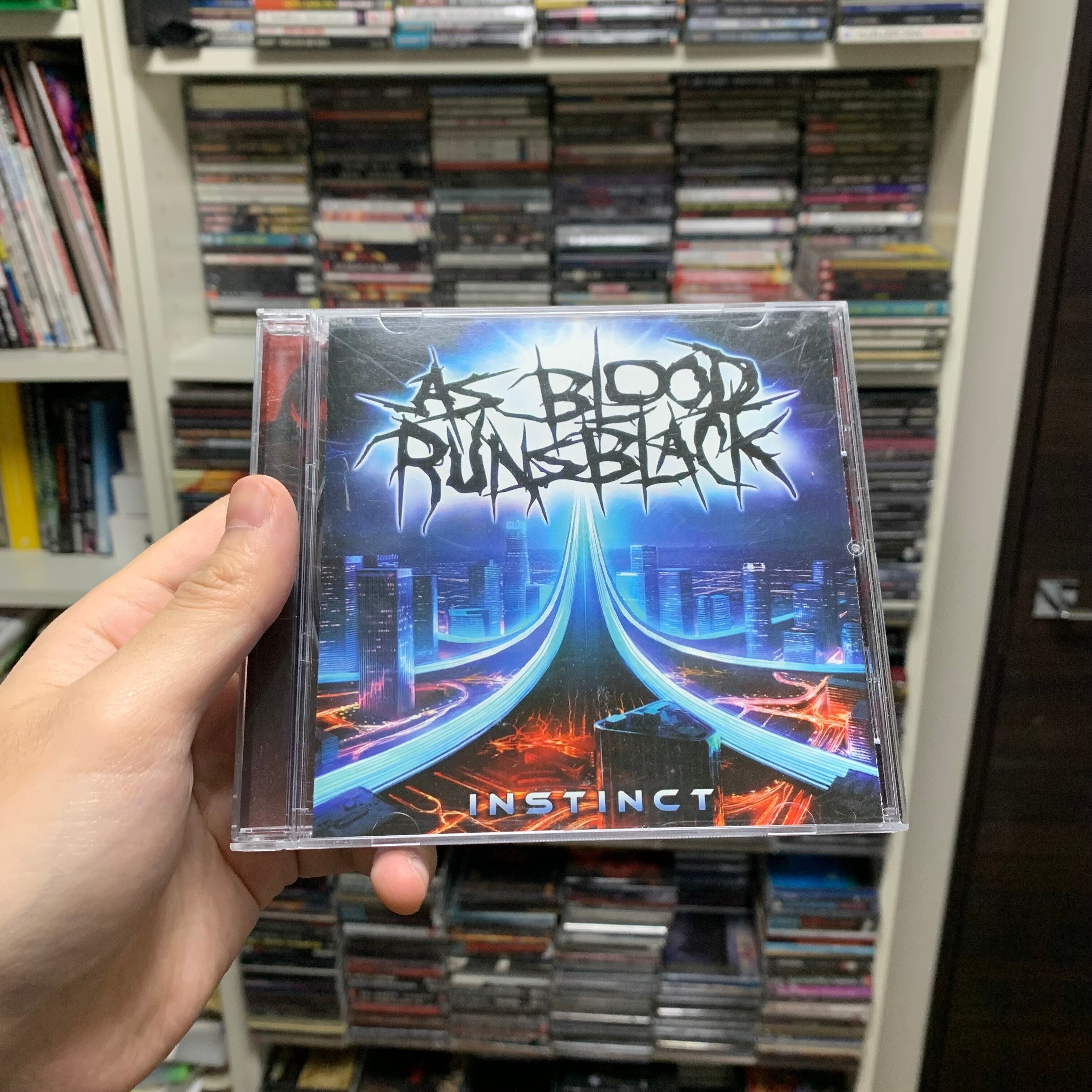初コラボ】ベーシストのビトクさんとメタルアルバム談義!|T 初コラボ】ベーシストのビトクさんとメタルアルバム談義!|T