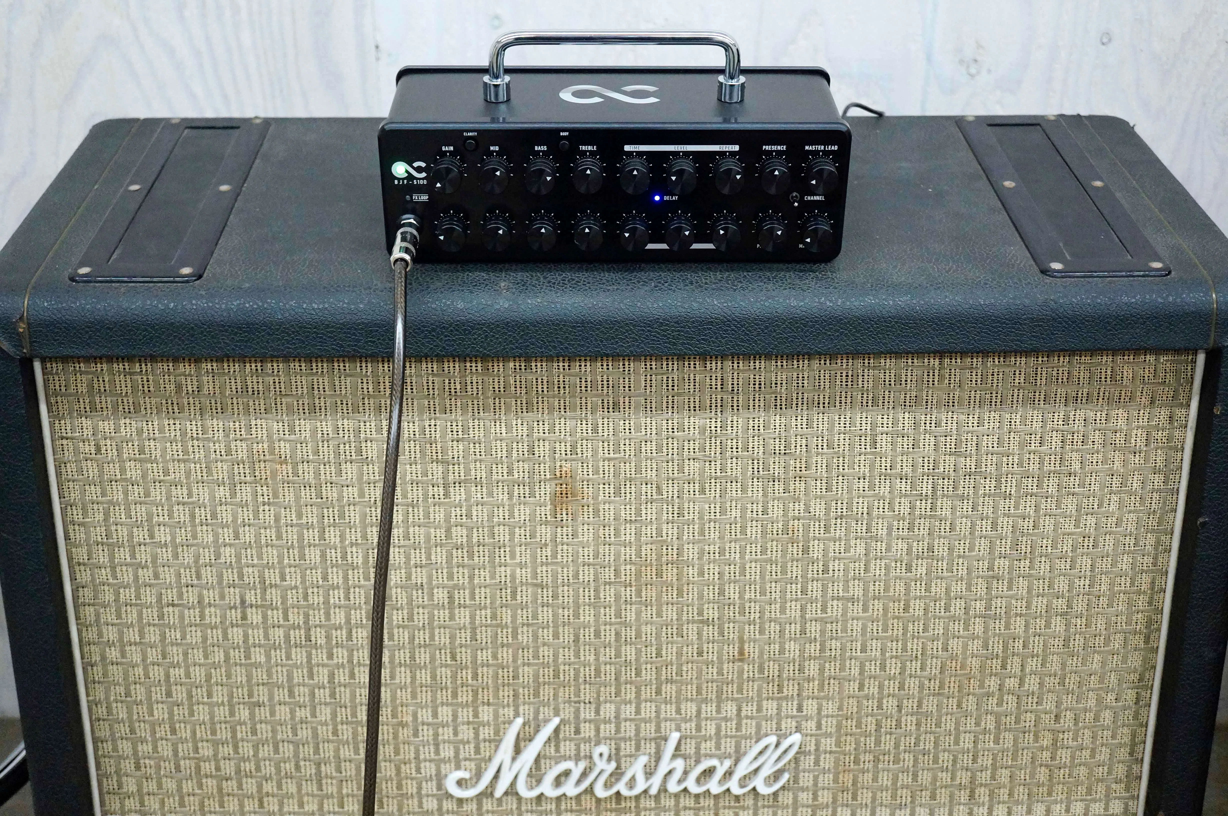 人気の超小型アンプ、One Control BJF-S100の新たな動画がました
