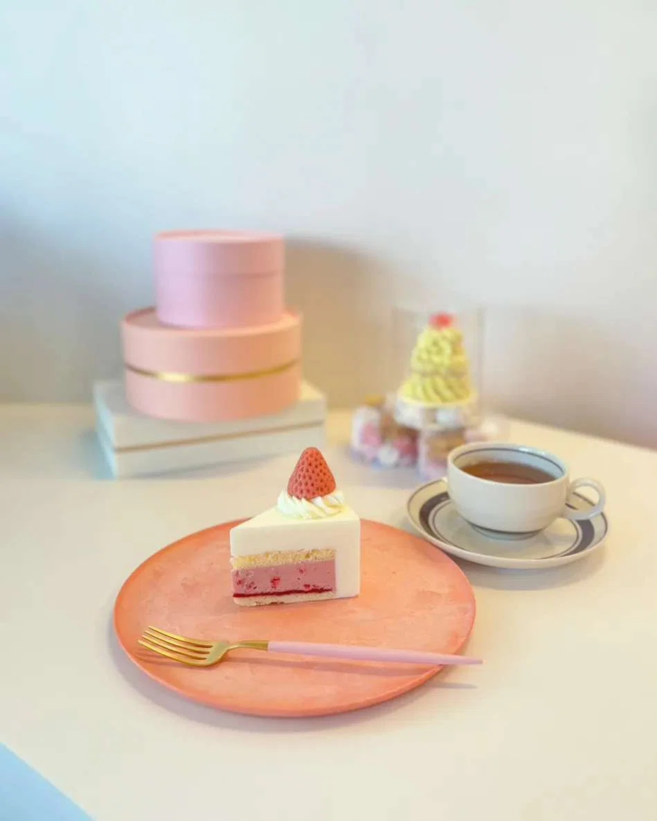 Yoyo Yeung Studio Yoyo ショートケーキver. 🌟曼谷TTE 2026 4月02日- 4月05日攤位號【 B2-03 】YoyoYeungStudio