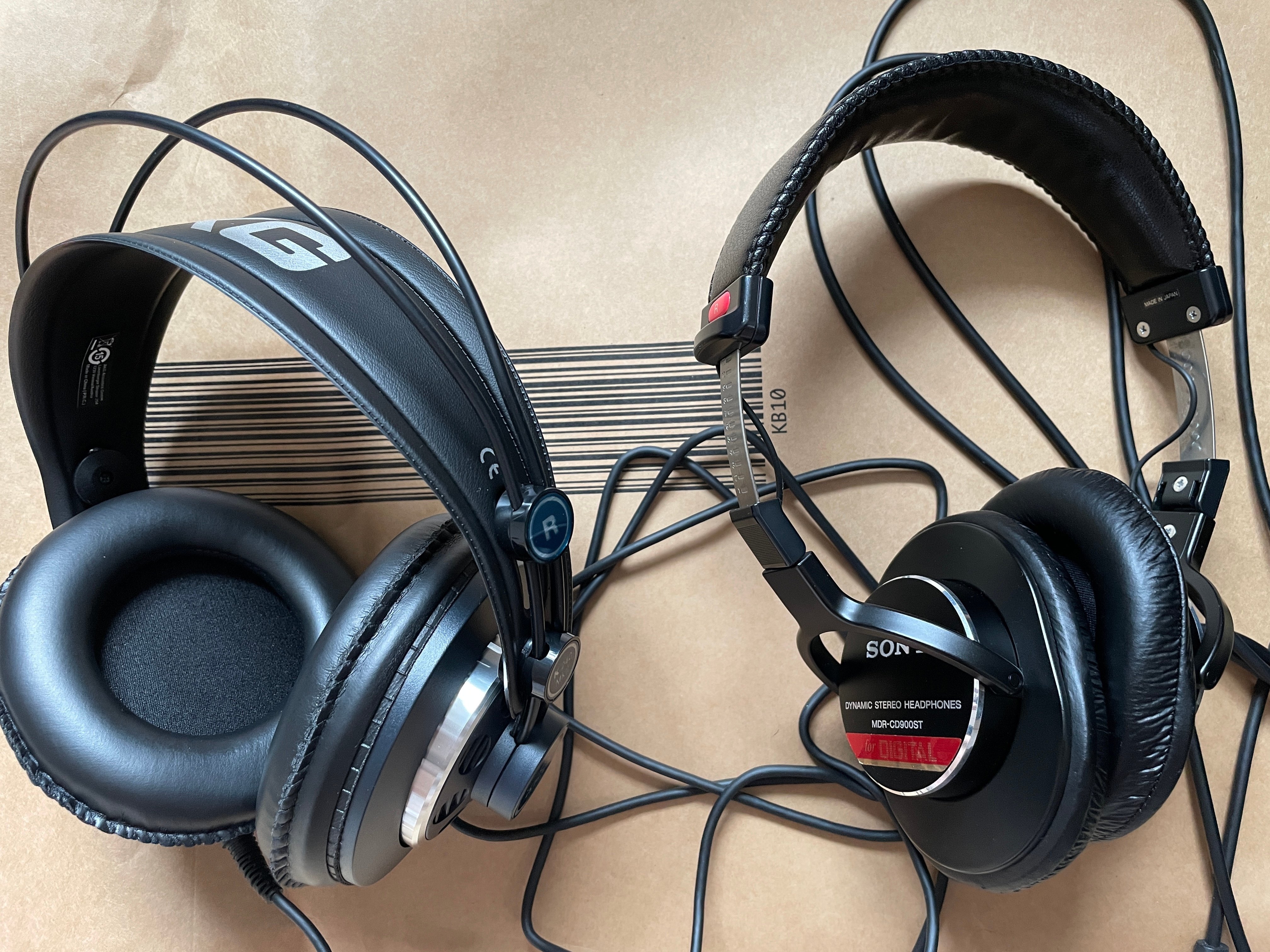 AKG K240 MKII-Y3 自宅ギター練習にオススメ！｜kakudaisuke