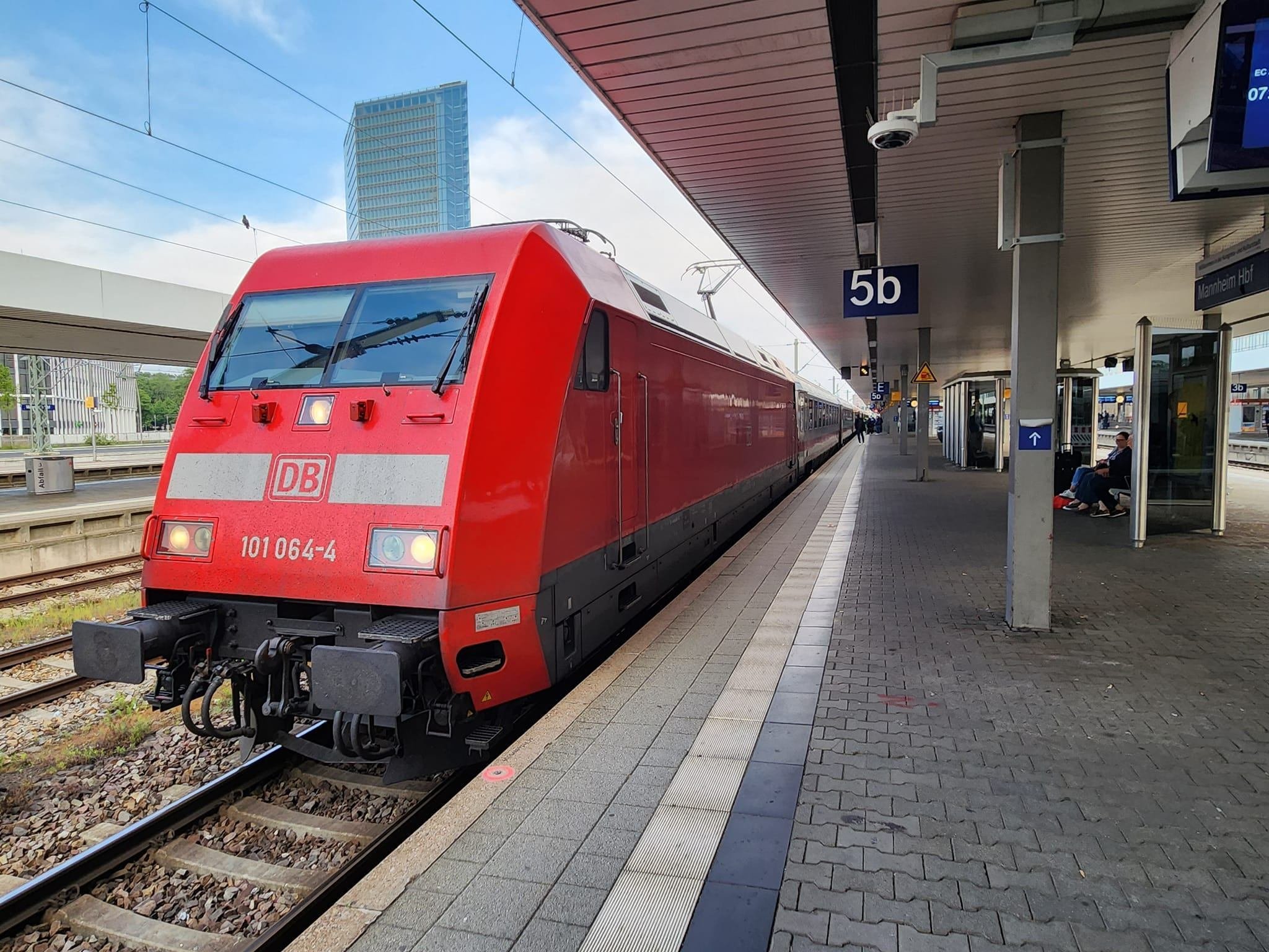 蒸気機関車にゆられて【ドイツ鉄道旅行2023】|Siegbergbahn 蒸気機関車にゆられて【ドイツ鉄道旅行2023】|Siegbergbahn