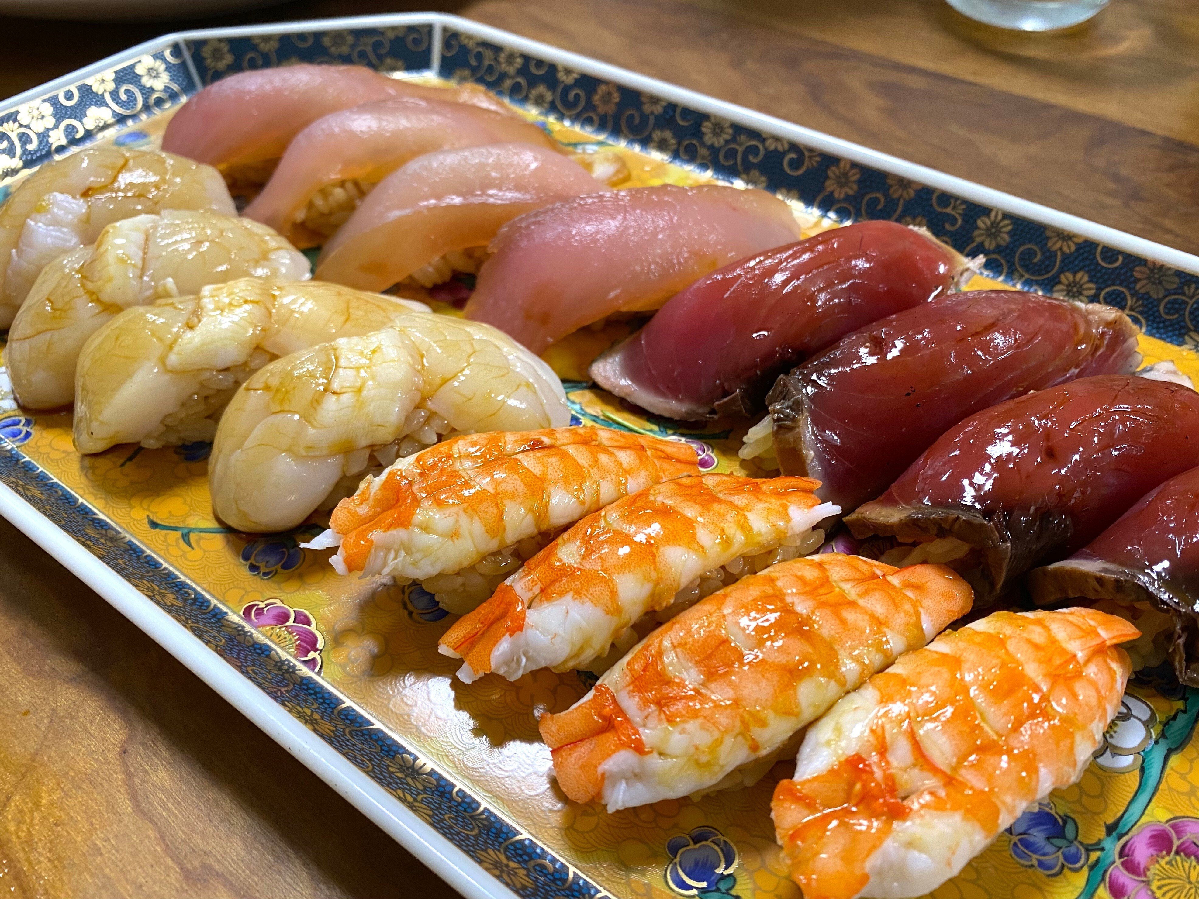 寿司好きのエンジニアが寿司職人になった話｜shanonim