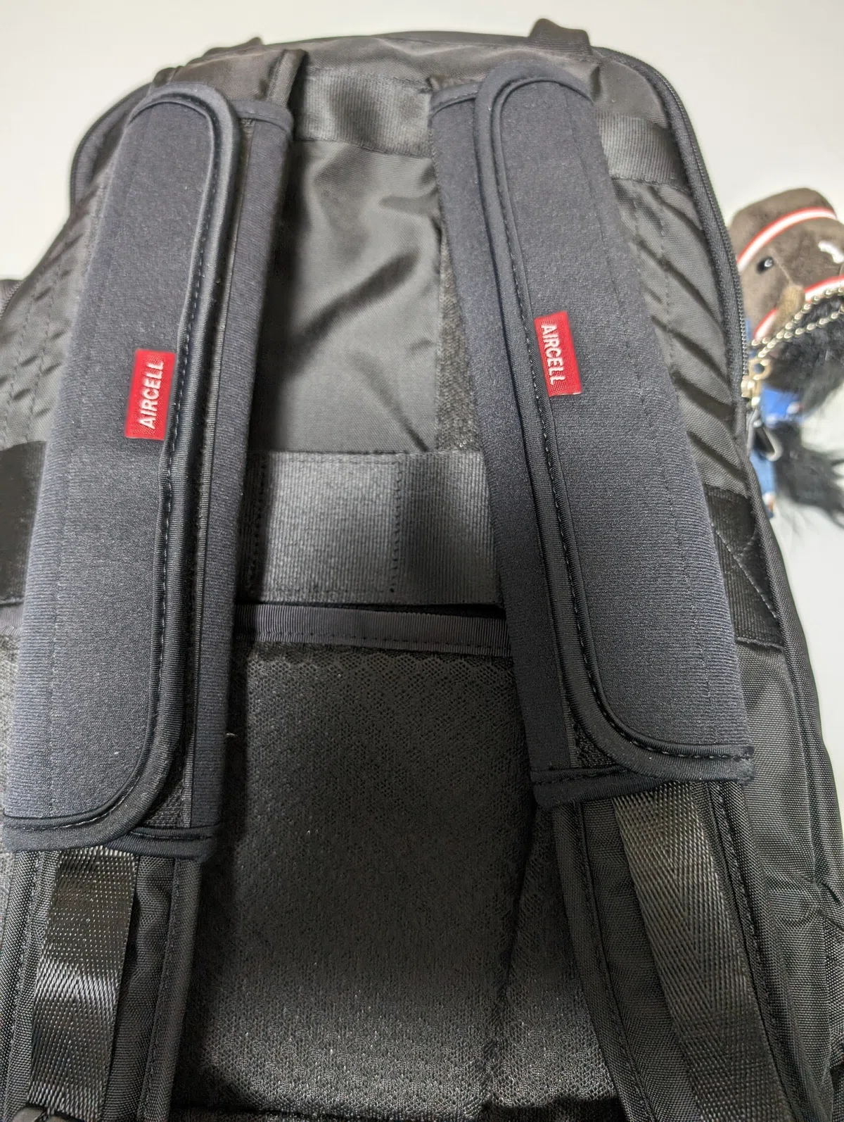☆祝日セール☆LINTTA (リンタ) 割れる カメラバッグ ブラック 14.5L
