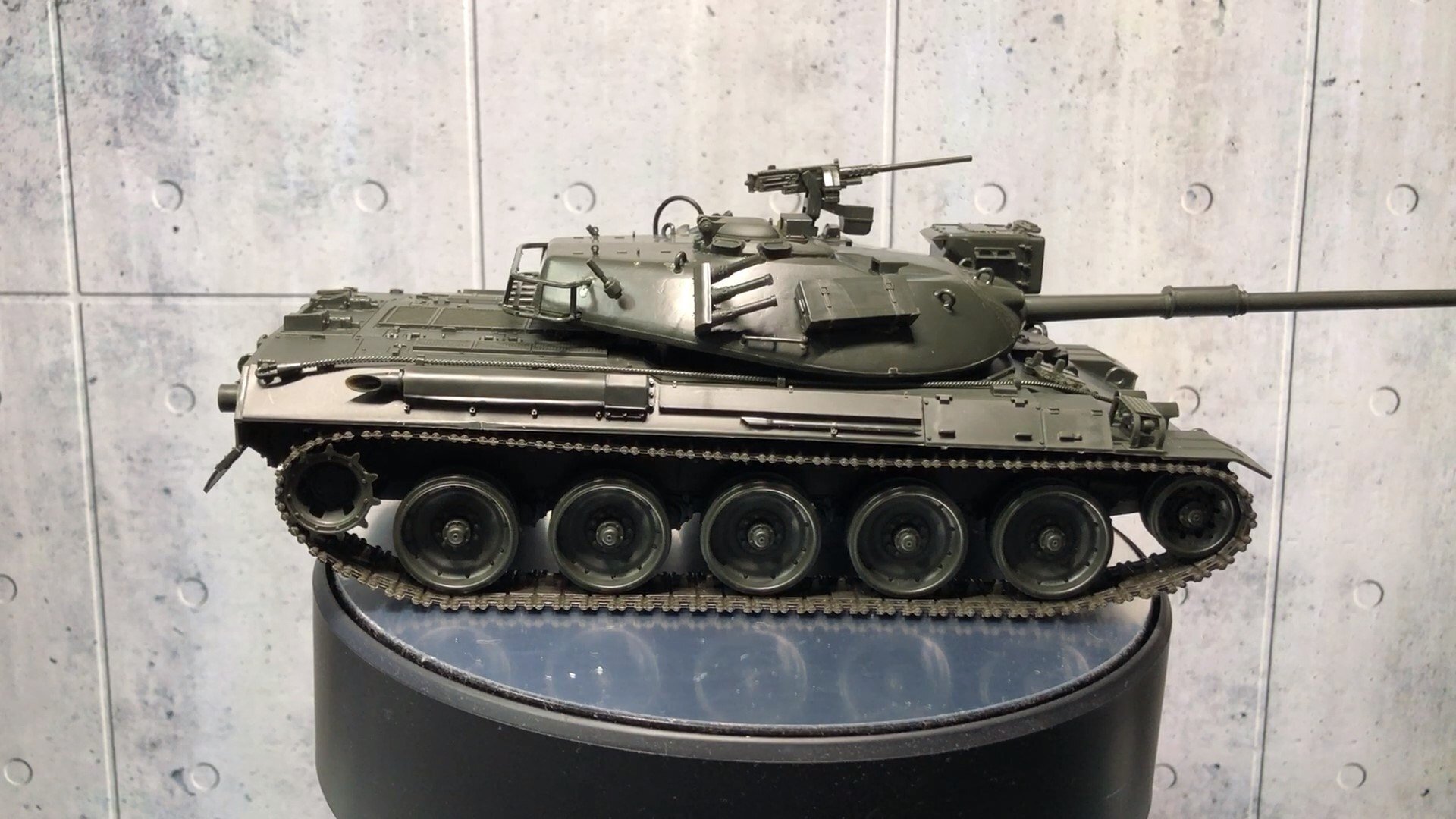 タミヤ】陸上自衛隊 74式戦車（冬期装備）【TAMIYA 1/35