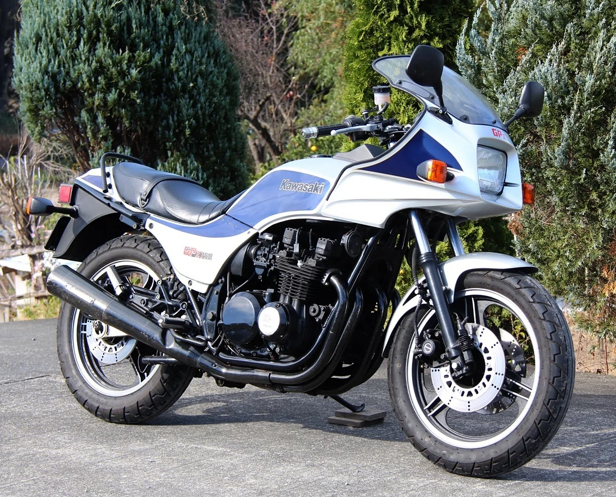 販売車両GPZ750です｜タサキチューニング