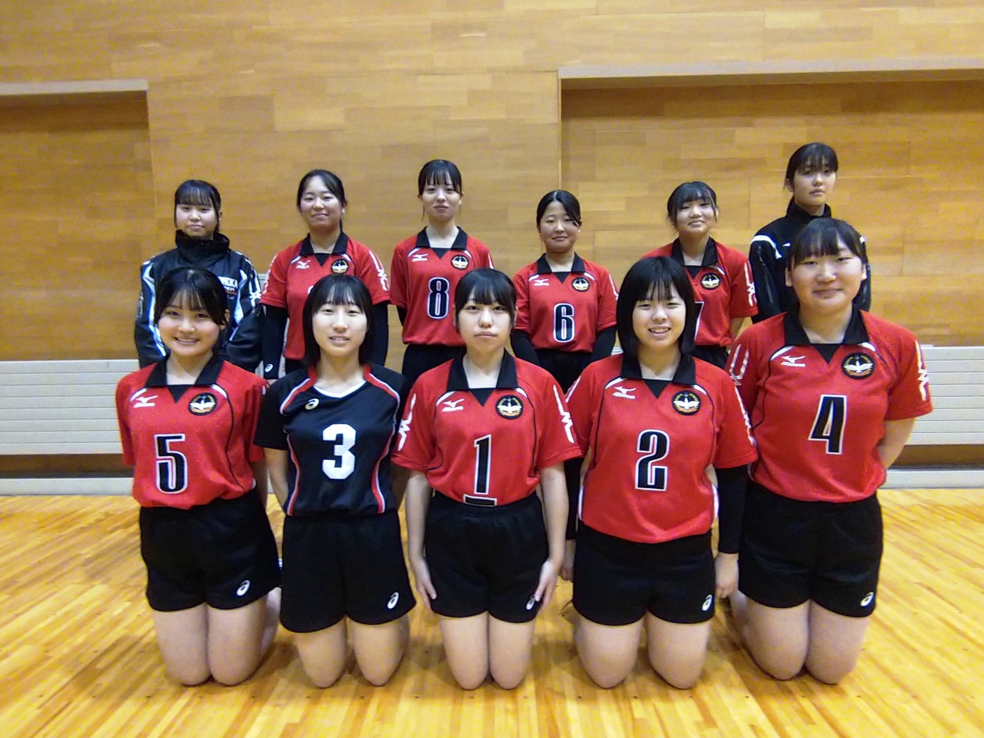 女子バレー 集合写真