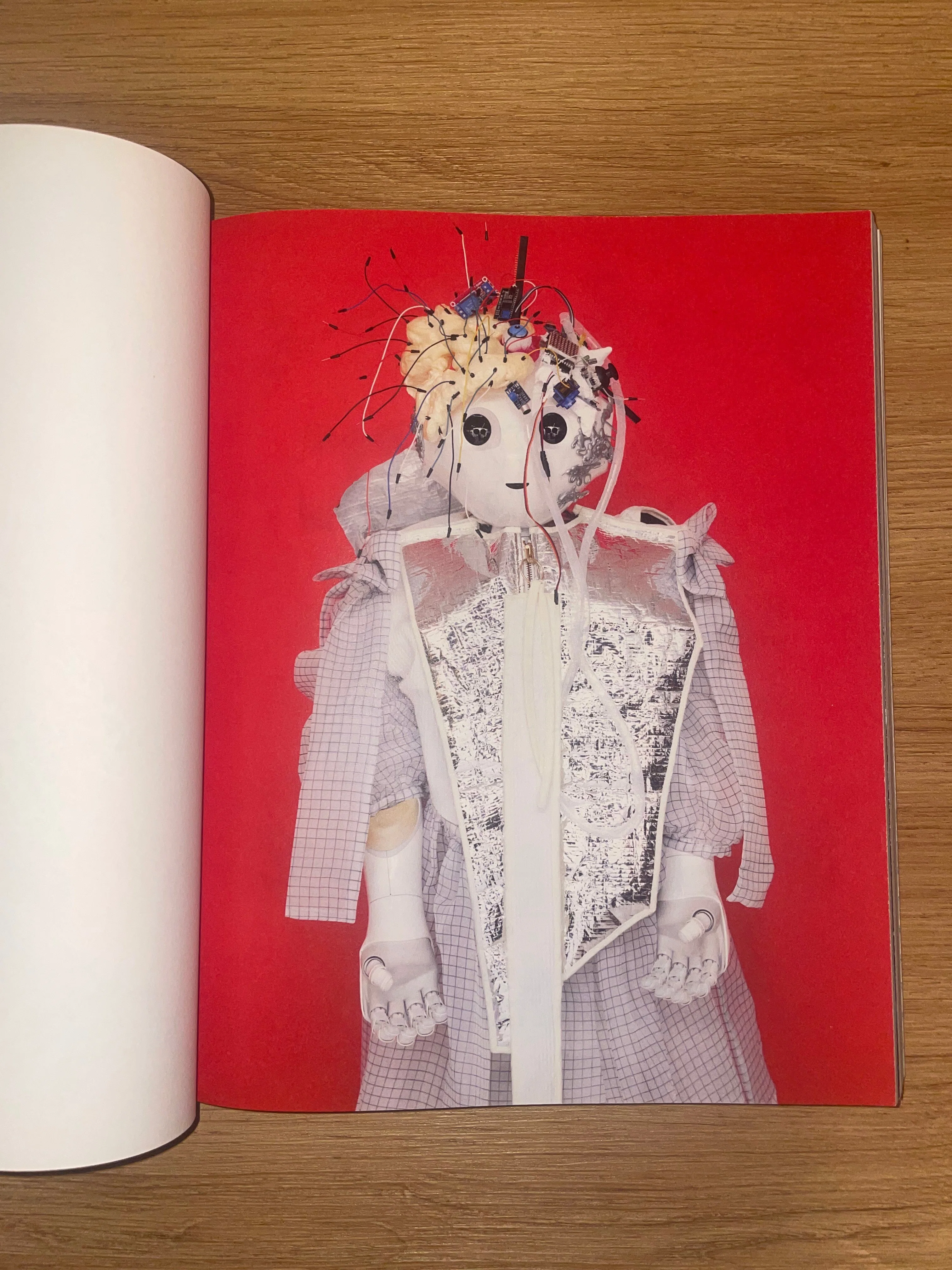 9 『INTO THE PARALLEL』CONTACT HIGH ZINE-4th Issue：「bad
