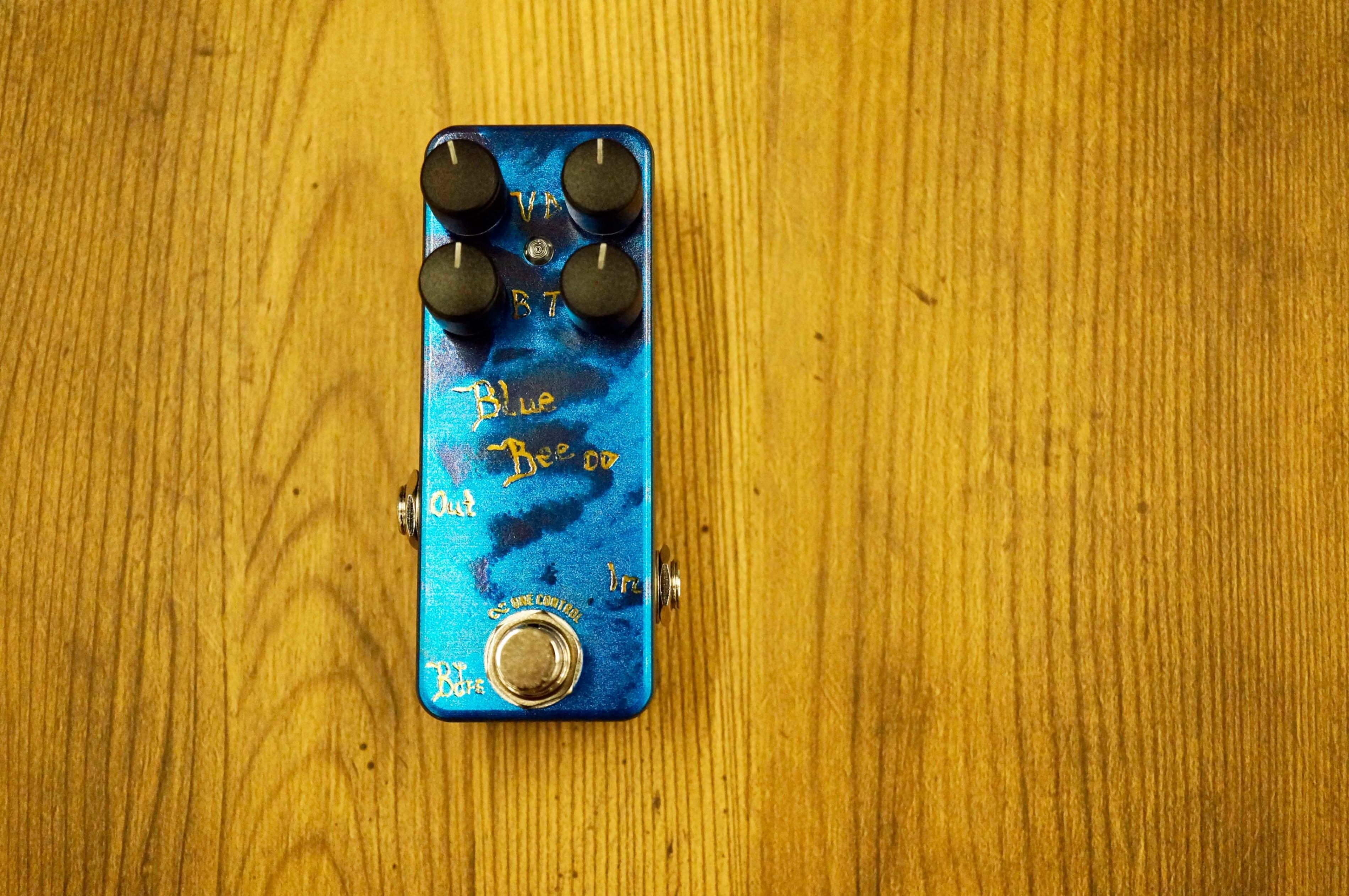 強く歪むのに明瞭!極上オーバードライブOne Control Blue Bee 強く歪むのに明瞭!極上オーバードライブOne Control Blue Bee