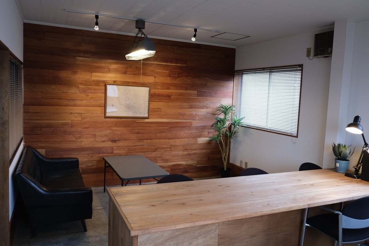 古い事務所を生まれ変わらせました|くぼしんご SQL_interior