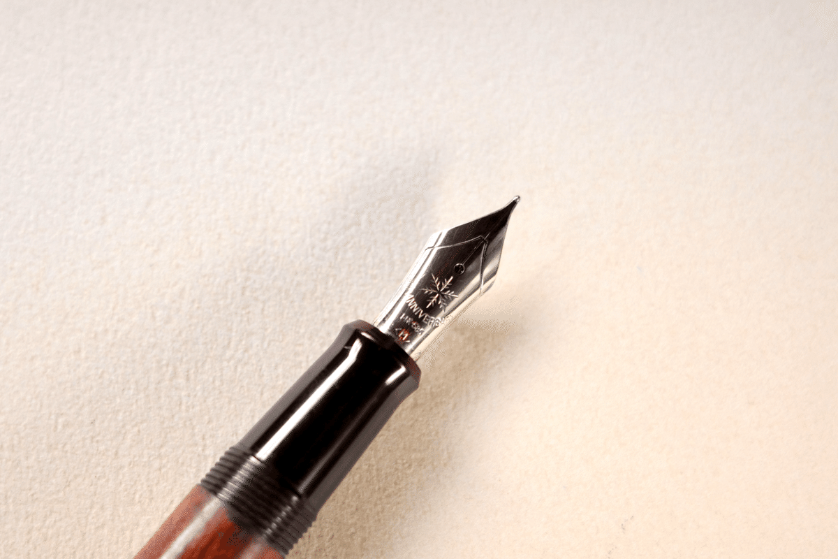 今はもう亡き私が使っていた赤ペン 今はもう亡き私が使っていた赤ペン