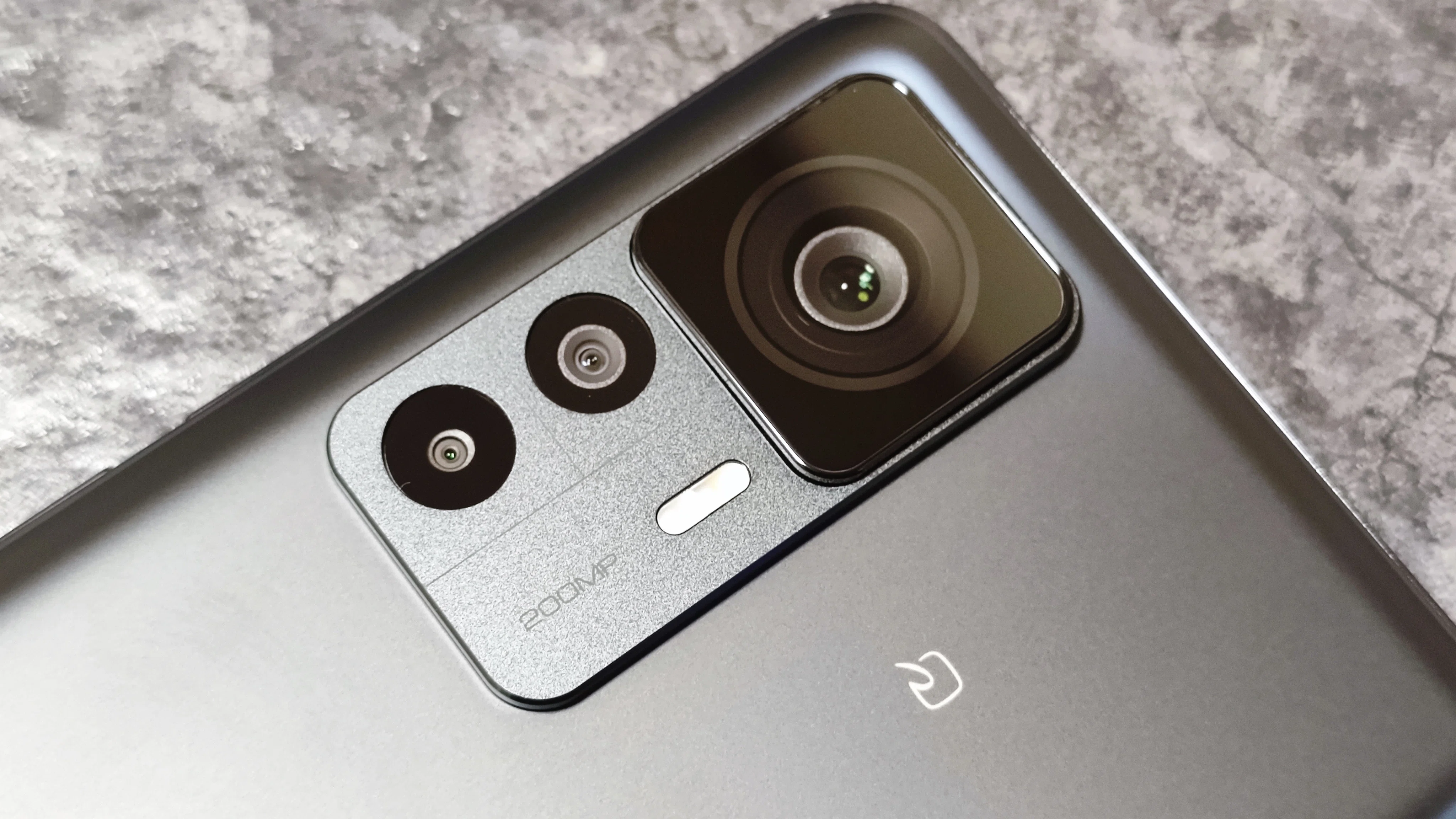 Xiaomi 12T Pro 写真作例｜田舎団子 (ｲﾅｶﾀﾞﾝｼ) 🍡ガジェットブロガー