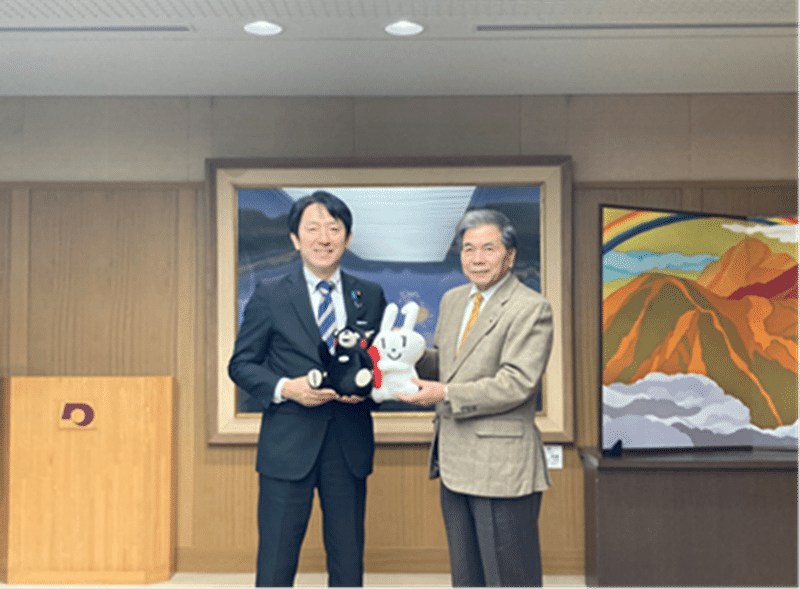 石川副大臣が熊本県庁、熊本市、福岡市役所を訪問した様子