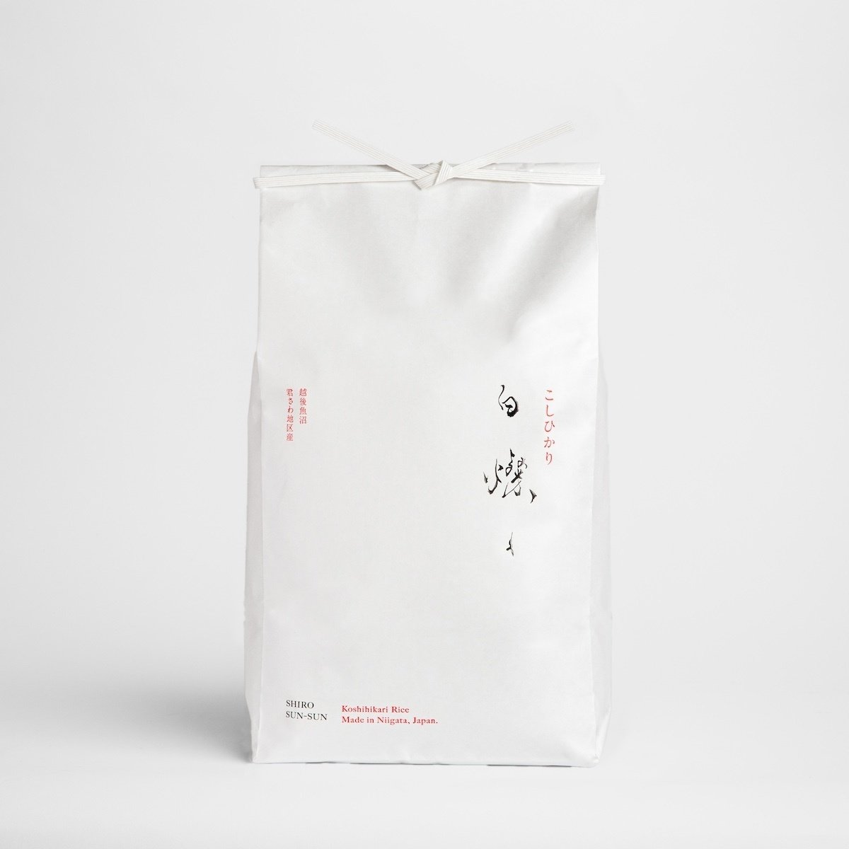 Amazon.co.jp: 【記念日に】新潟米 新潟産コシヒカリ 3kg [米袋