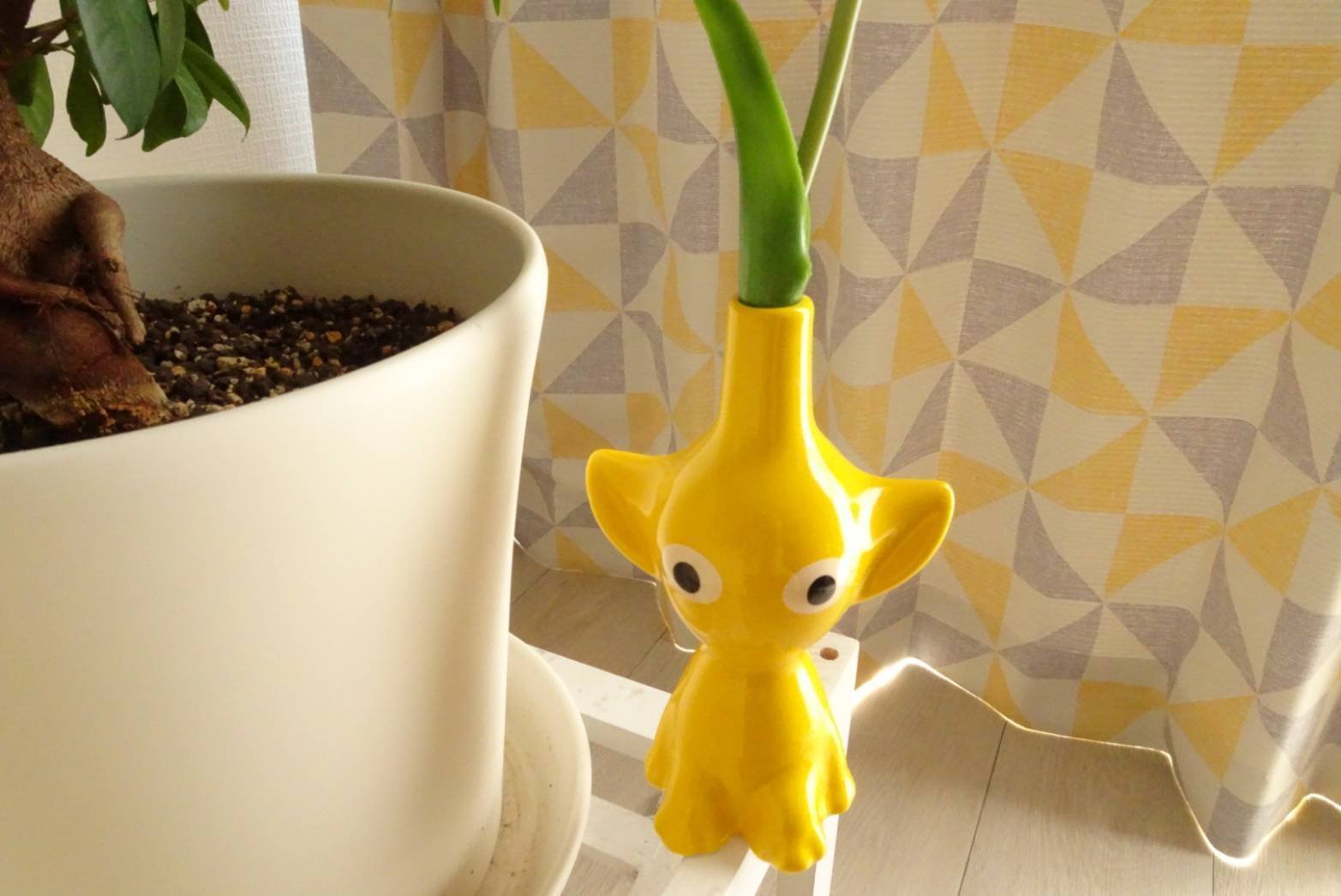 ピクミン イエロー 花瓶 ピクミン 花瓶 黄色