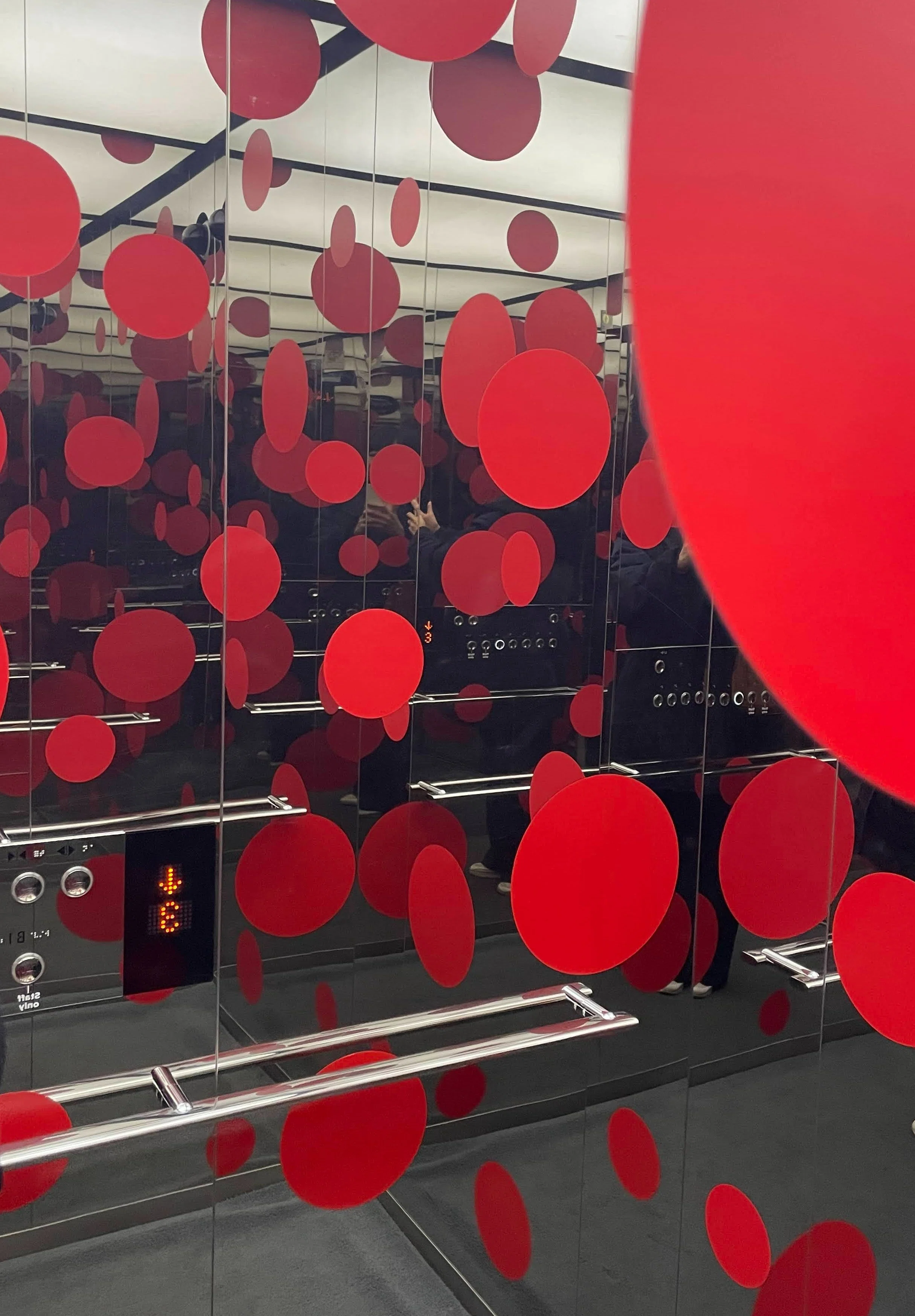 希少 新品 限定 草間彌生 パズル RED DRESS フォーエバー現代美術館 希少 新品 限定 草間彌生 パズル RED DRESS フォーエバー現代美術館