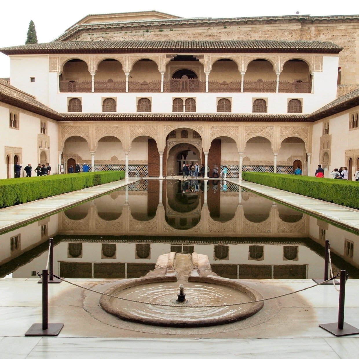 スペイン アルハンブラ宮殿 -Palacios Nazaríes-｜enfoque / 革小物職人