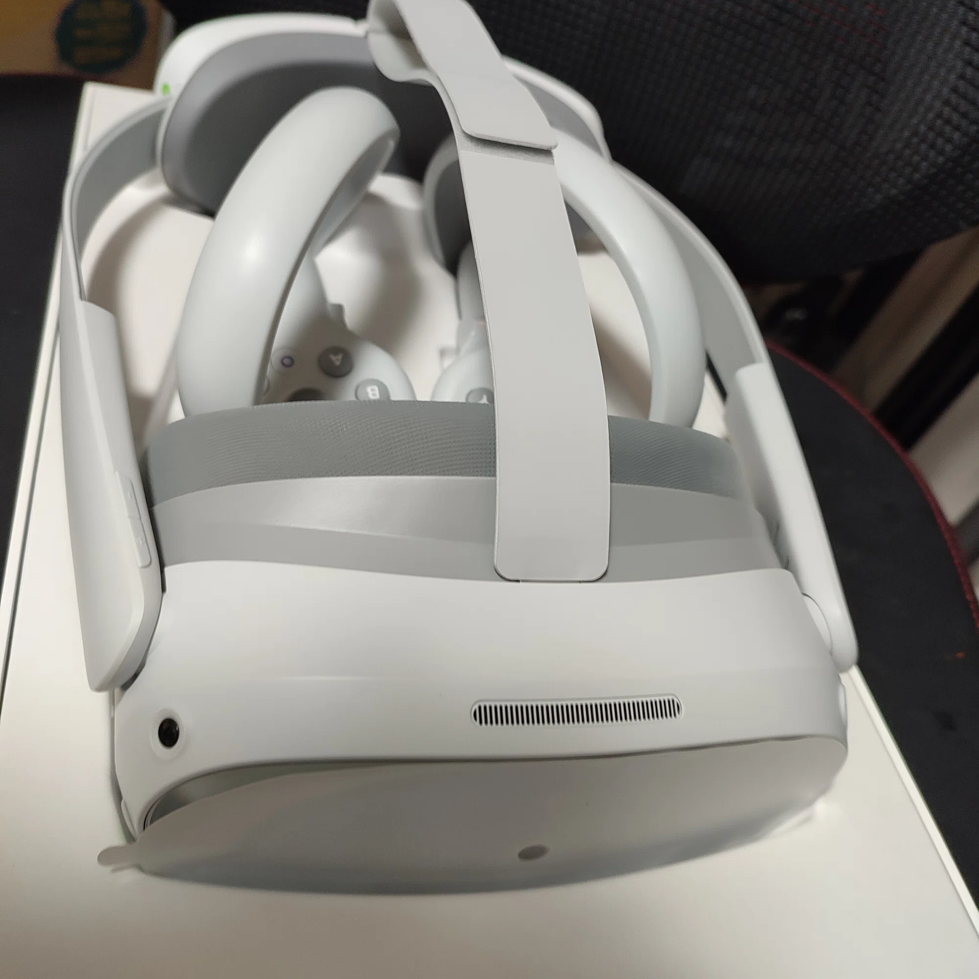 目と顔トラ動画追加)PICO4PROを買って試す｜玉兎(gyokuto15)