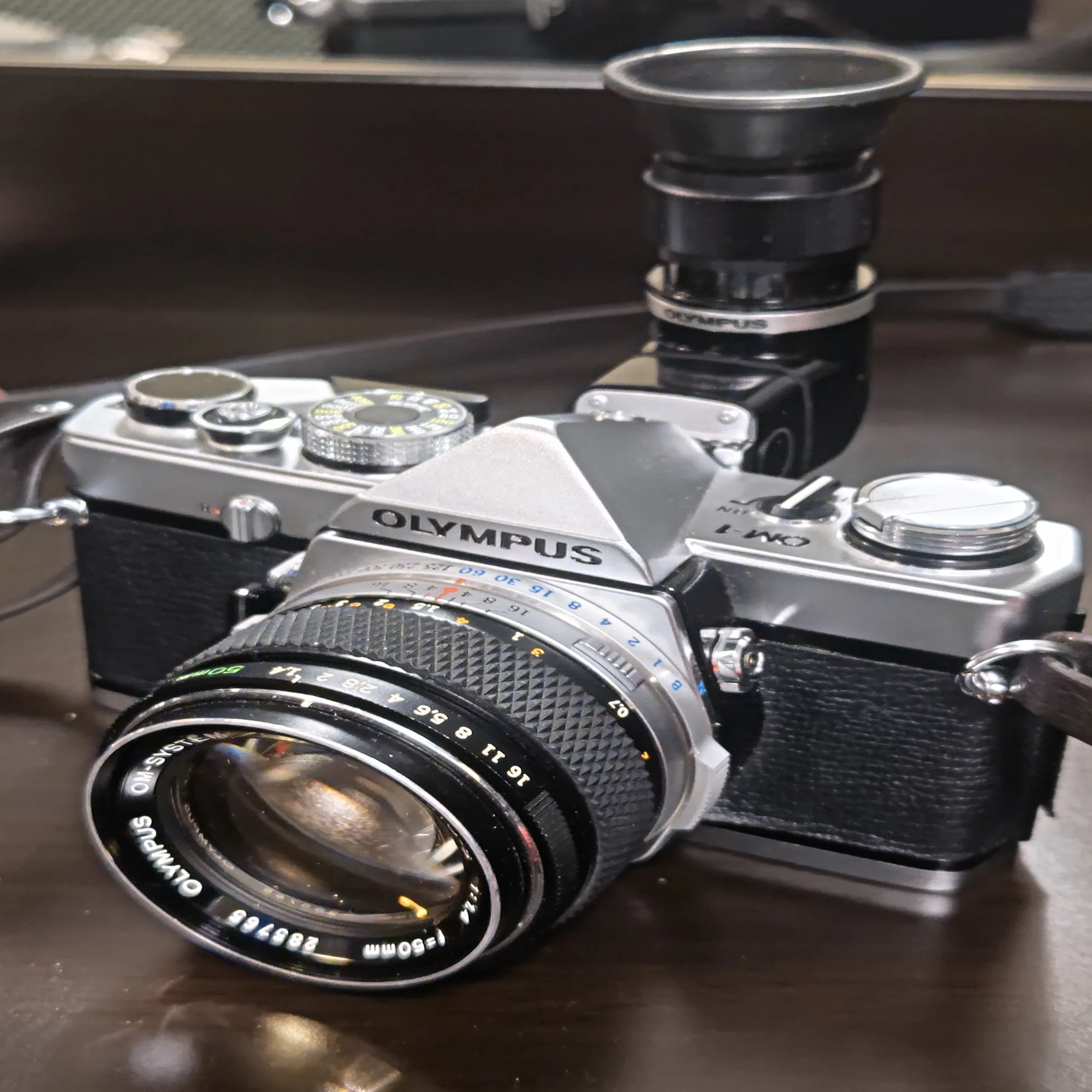 レンズの話をしよう ⑦〜【剃刀の切れ味】トキナー AT-X Macro 90mm F2 