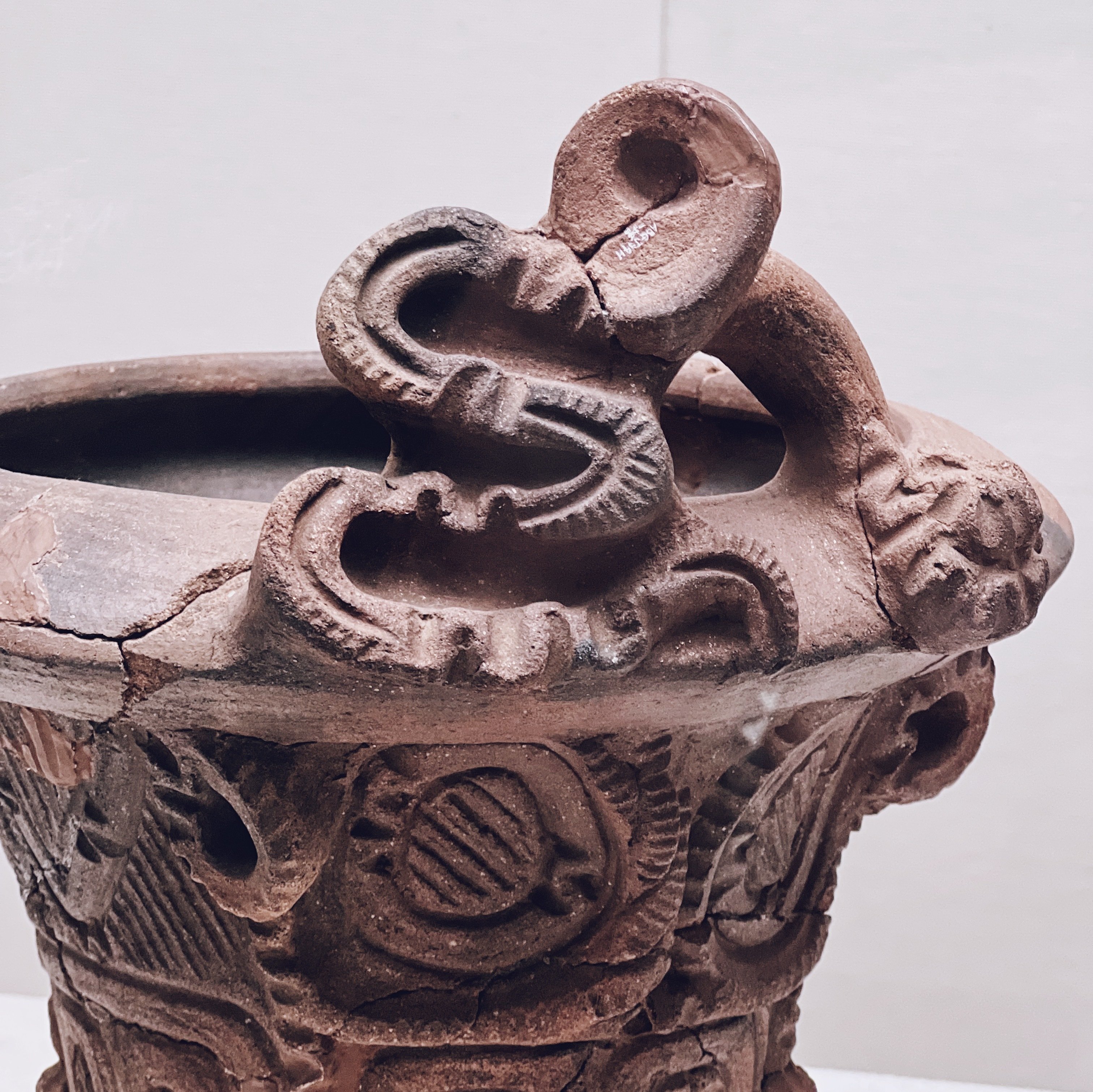 古代土器　　双耳壷　　押形多様図 21_IMG_0417のコピー.jpg