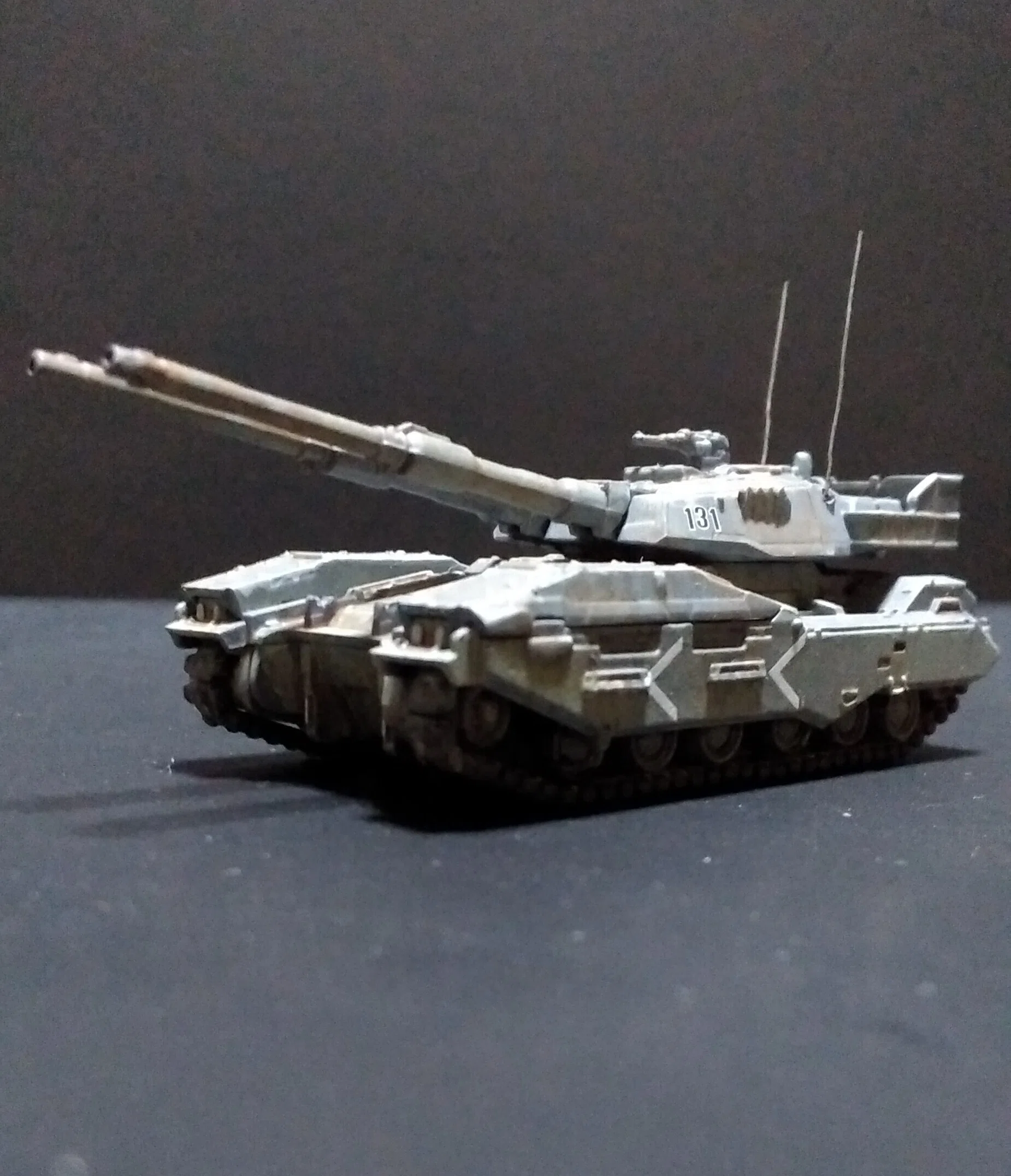 初心者のための機動戦士ガンダム兵器解説『M61 61式戦車』｜なかむらひろし
