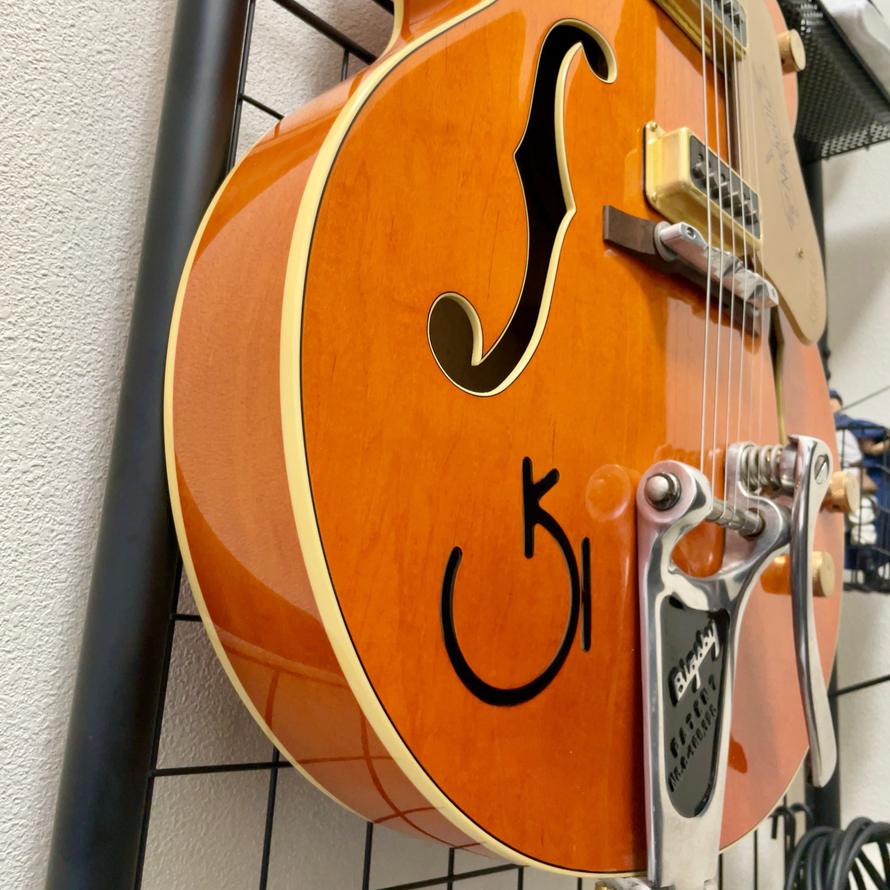 ギター】グレッチギターの歴史とGretsch G6120DSW Nashville ｜ドイのnote