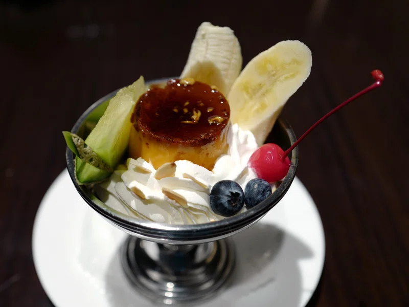 昼に思い出プリンを食べて〆｜サカキシンイチロウ